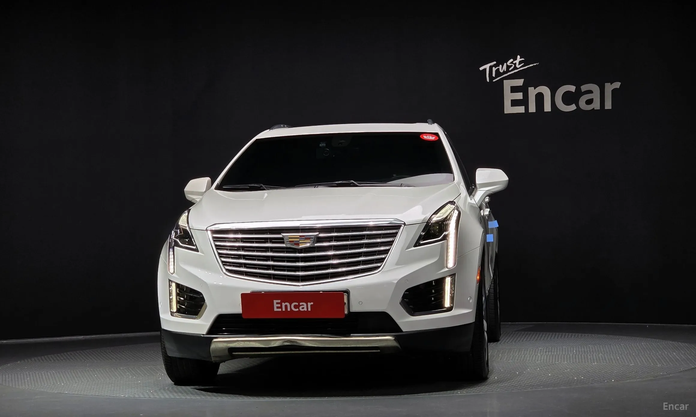 Cadillac XT5 превью 3