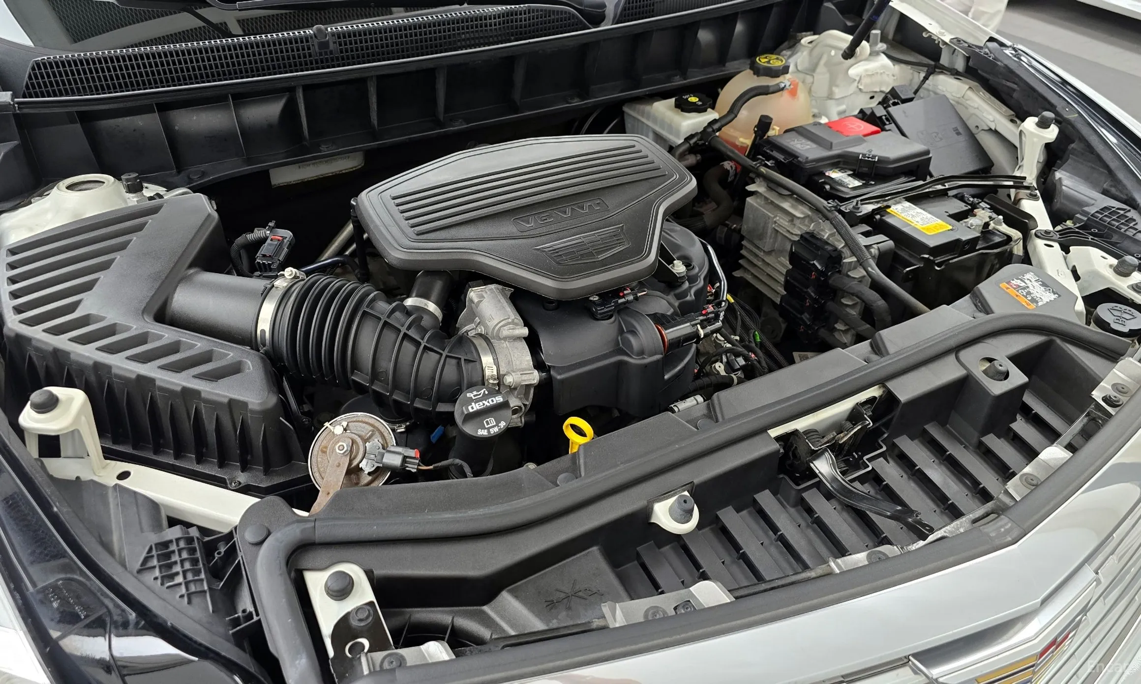 Cadillac XT5 превью 6