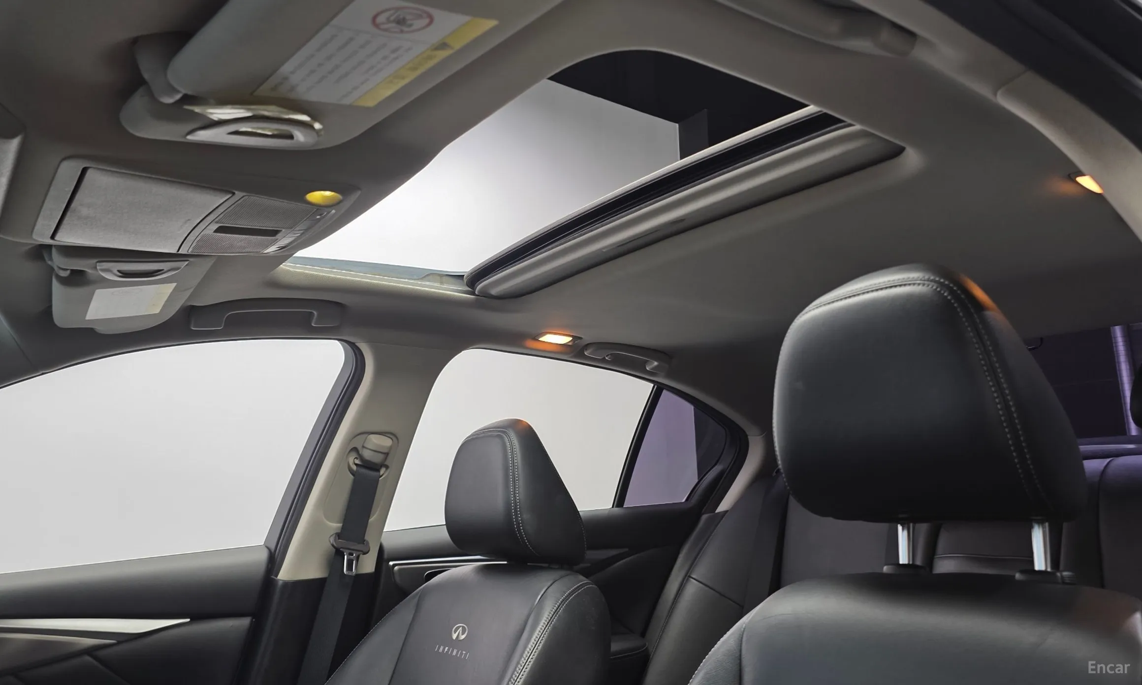 Infiniti Q50 превью 19