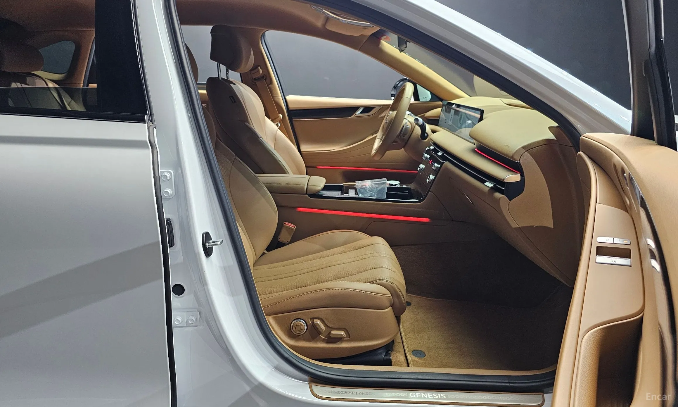 Genesis G80 (RG3) превью 10