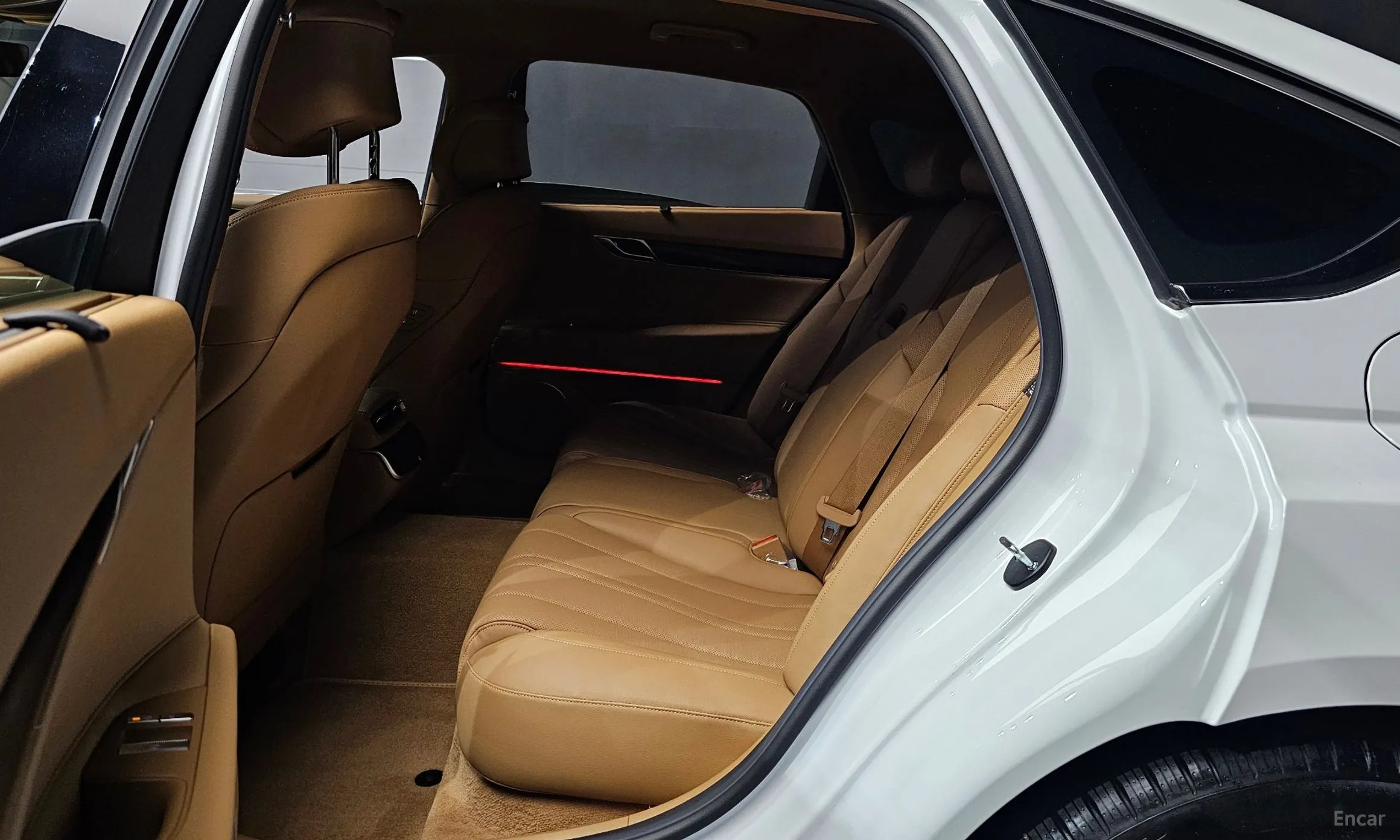 Genesis G80 (RG3) превью 12