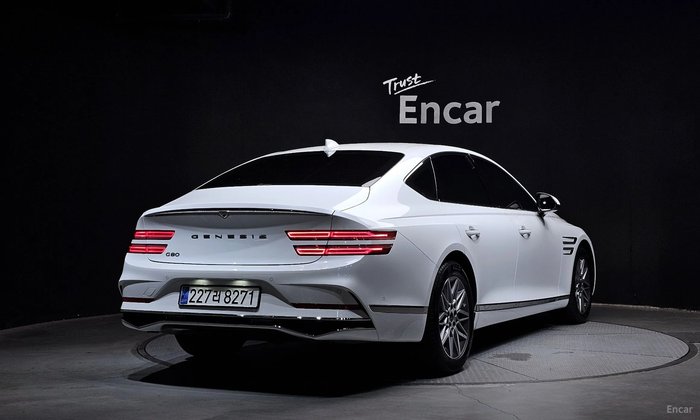 Genesis G80 (RG3) превью 2