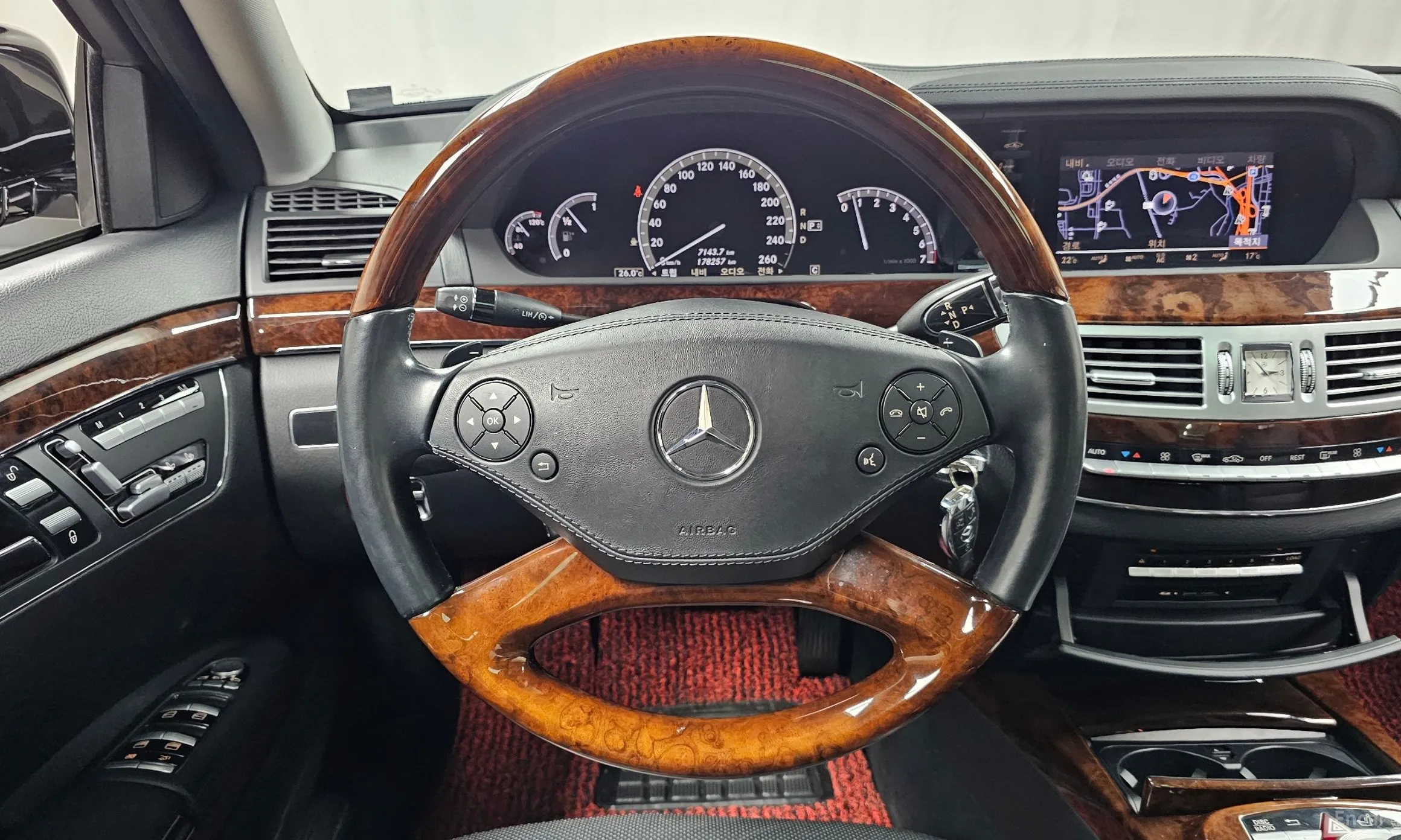 Mercedes Benz S-Class W221 превью 13