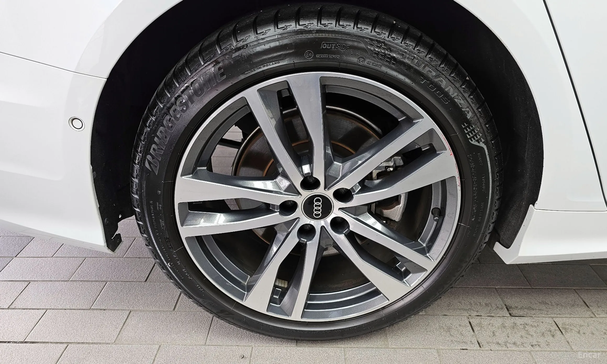 Audi A6 (C8) превью 5