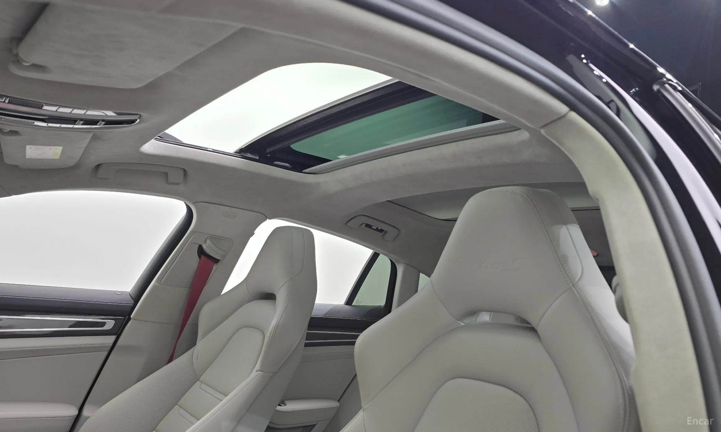 Porsche Panamera (971) превью 19