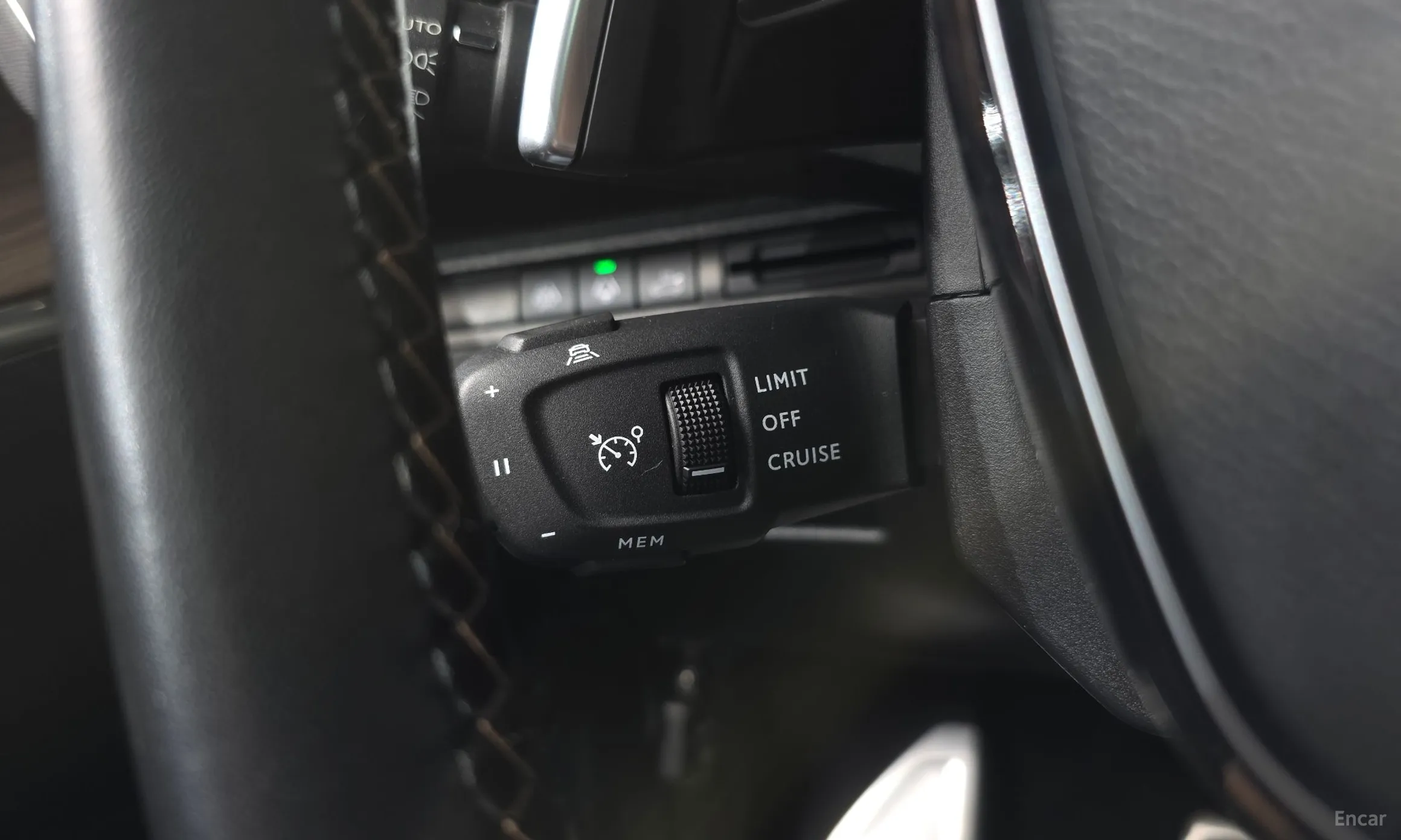 Peugeot 5008 2nd generation превью 18