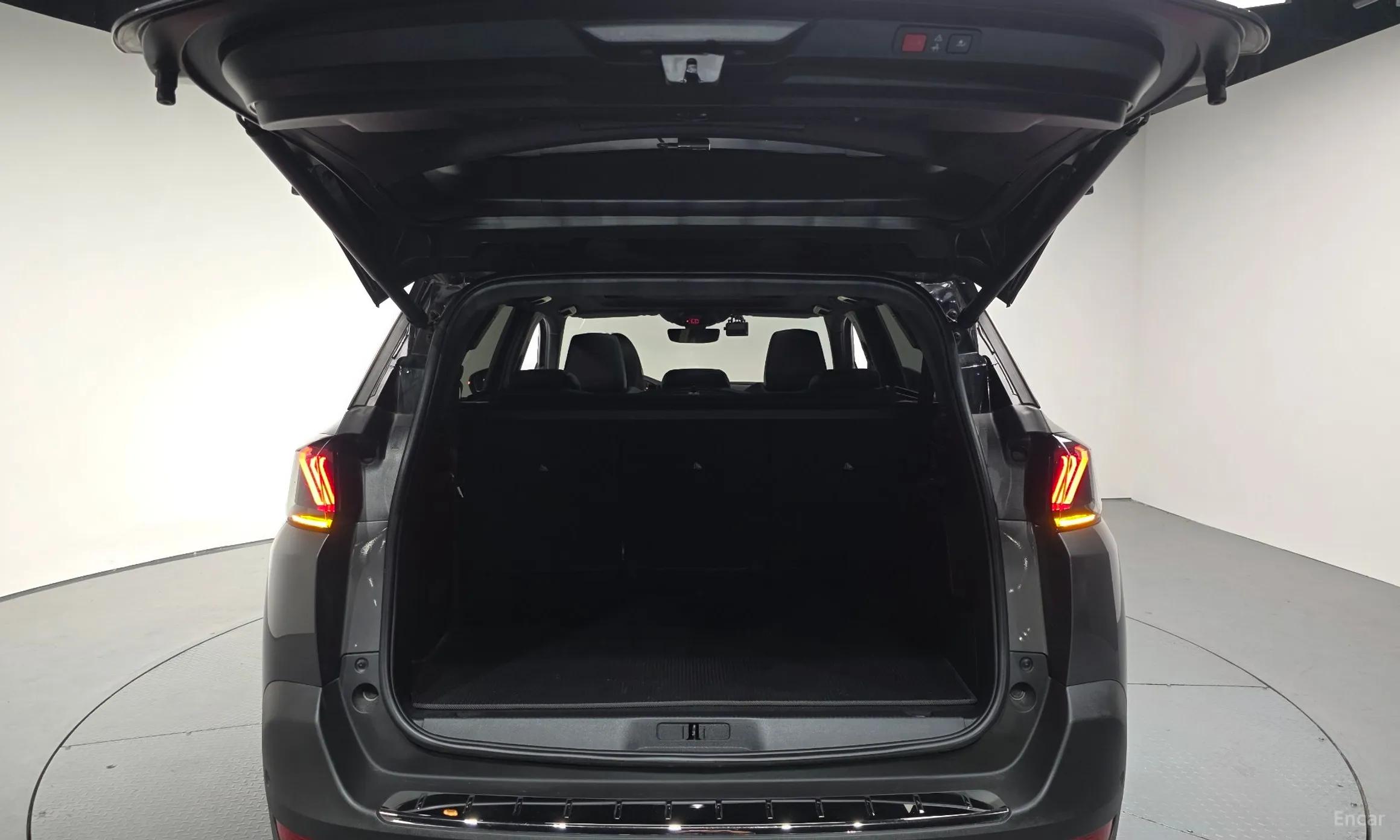 Peugeot 5008 2nd generation превью 20