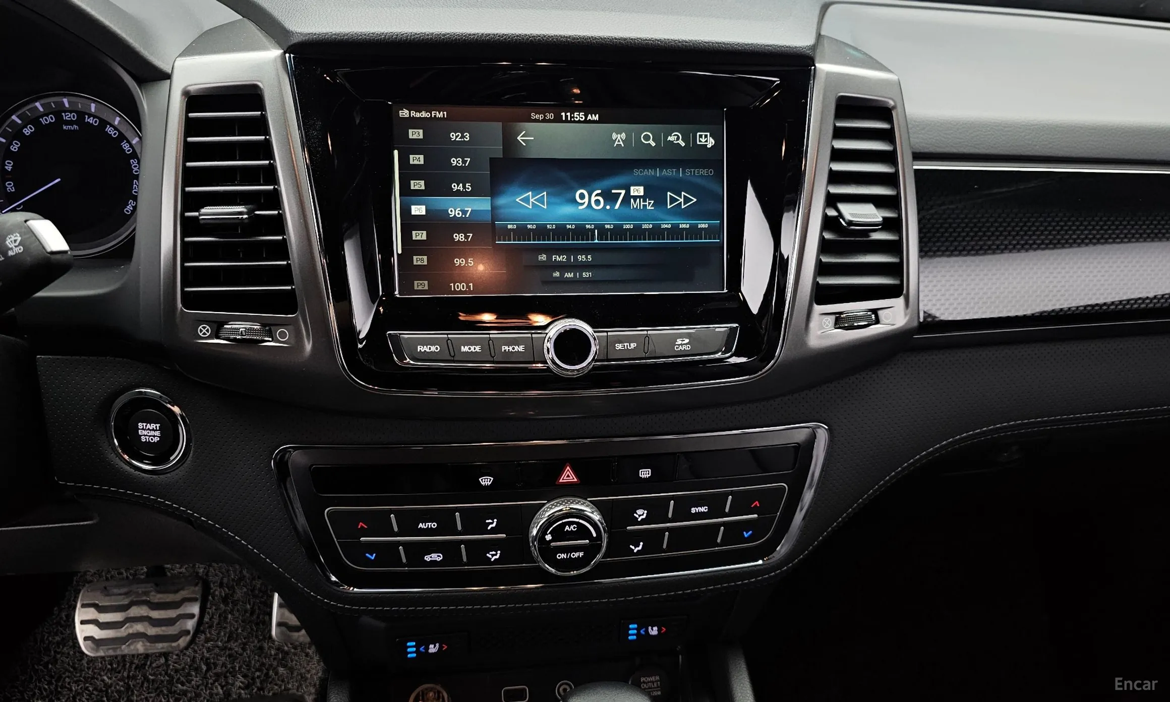 KG Mobility (SsangYong) Rexton Sports Khan превью 14