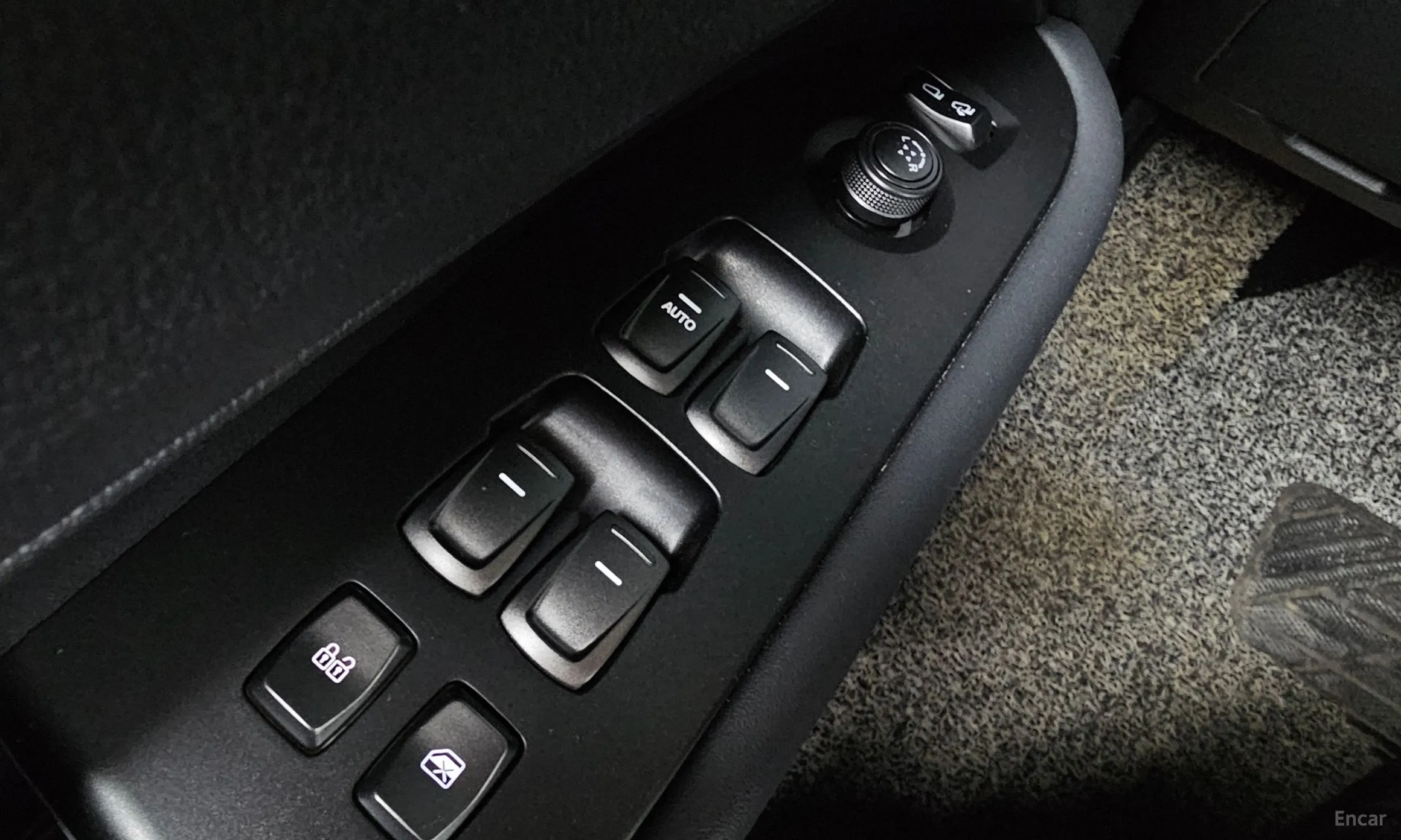 KG Mobility (SsangYong) Rexton Sports Khan превью 16