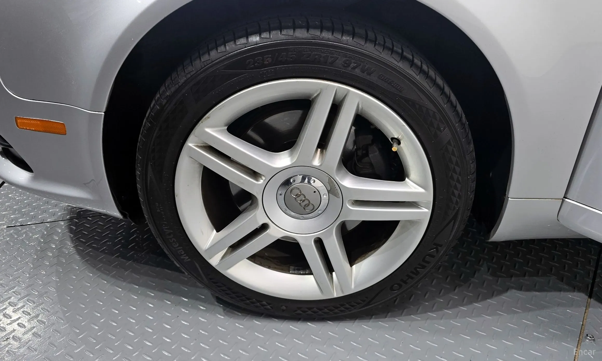 Audi New A4 превью 5