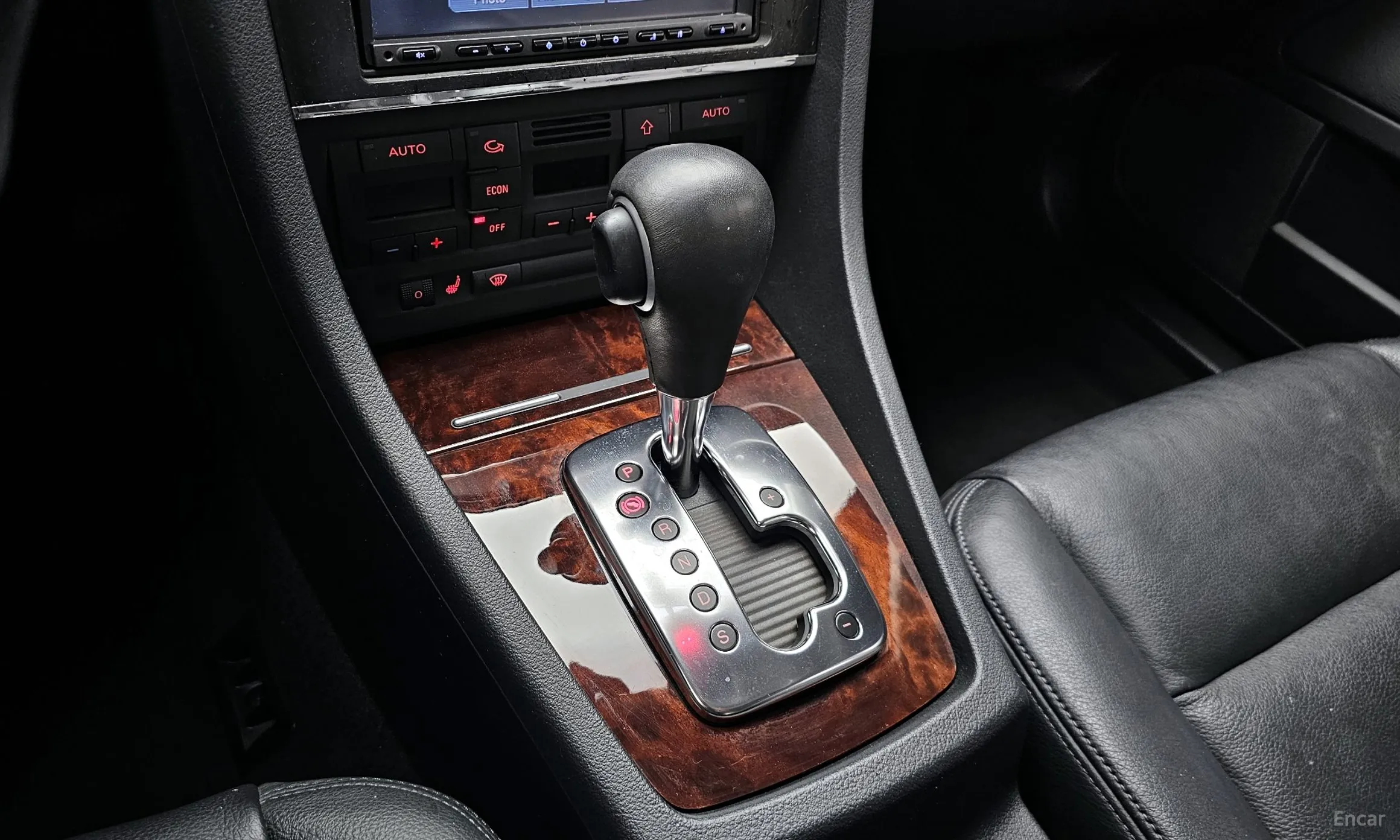Audi New A4 превью 9