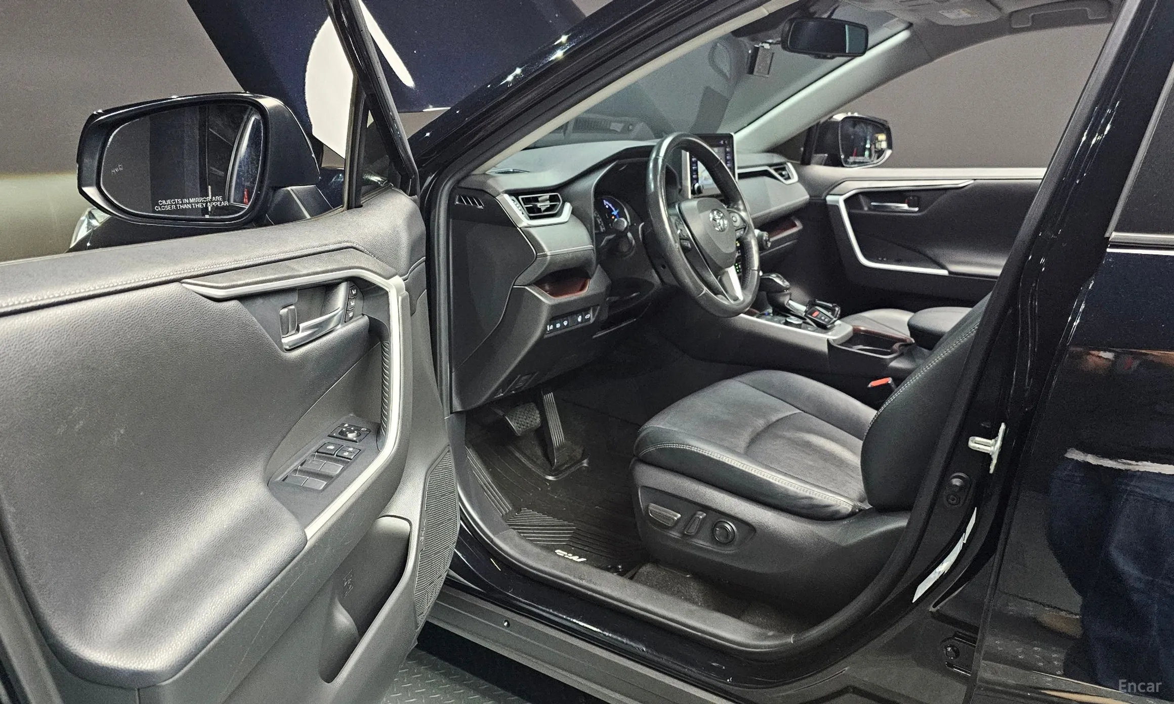 Toyota RAV4 5th Generation превью 11