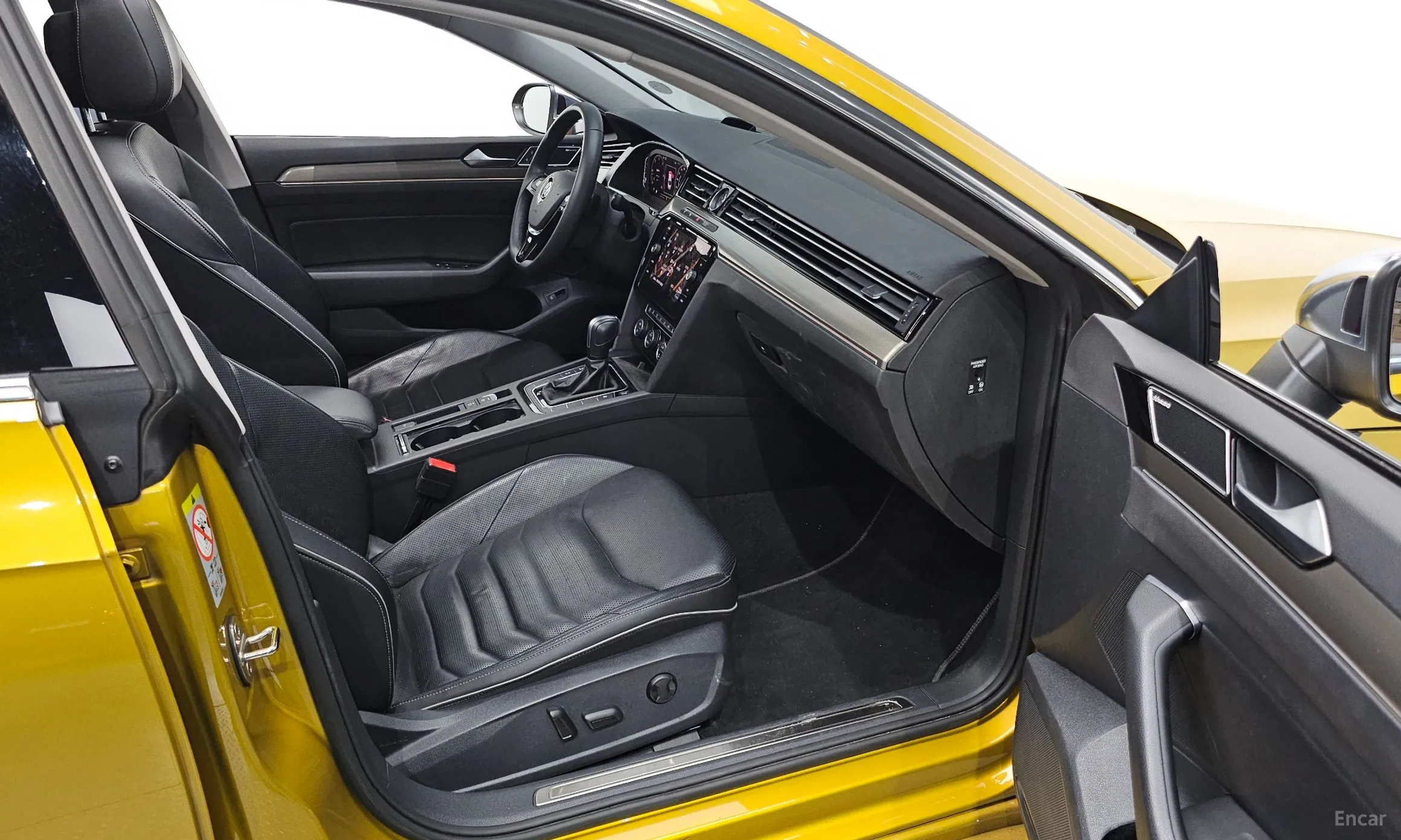 Volkswagen Ateon превью 10