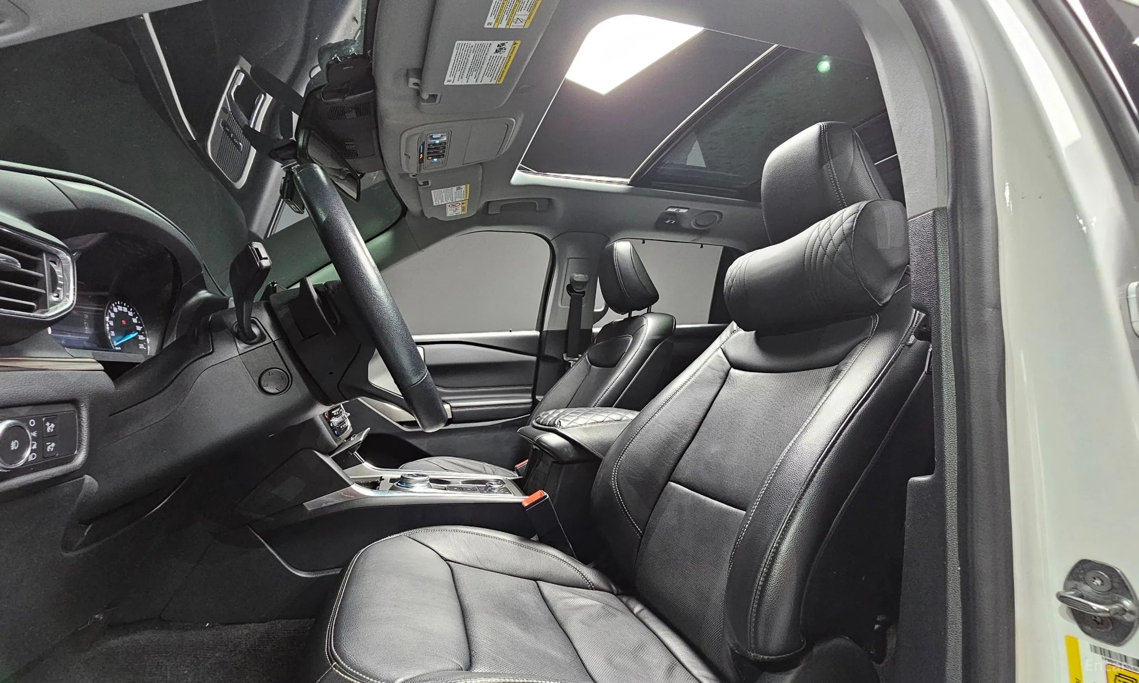 Ford Explorer 6th Generation превью 11