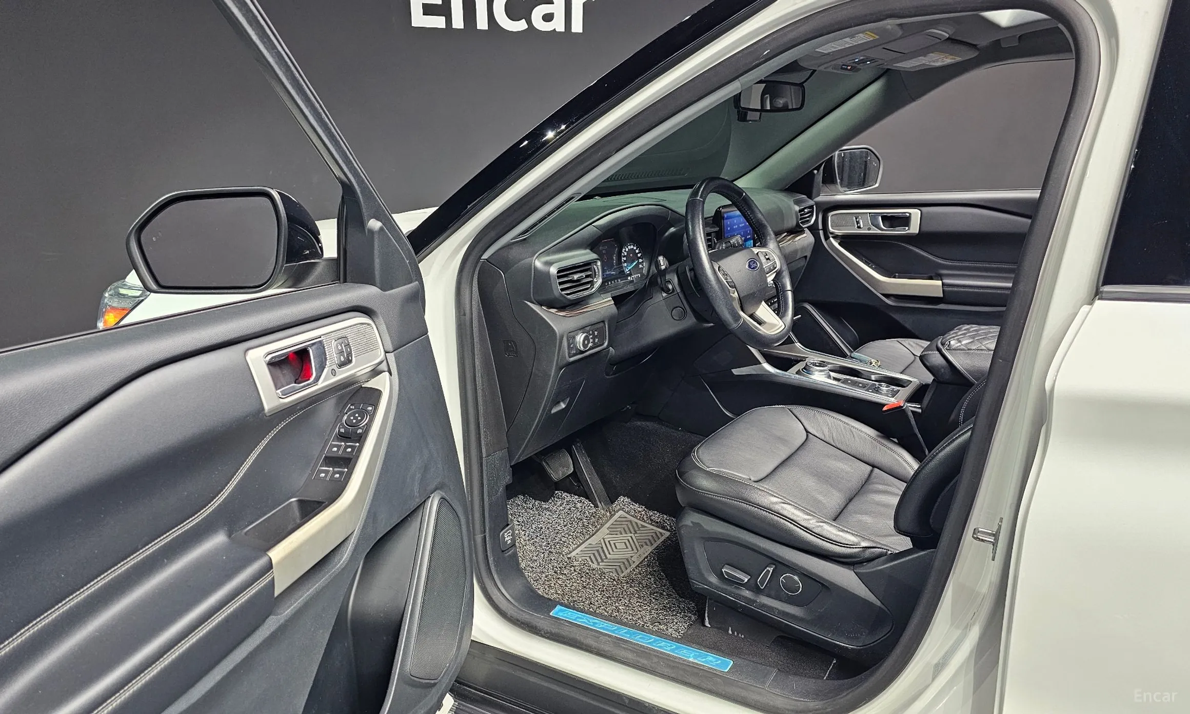 Ford Explorer 6th Generation превью 12