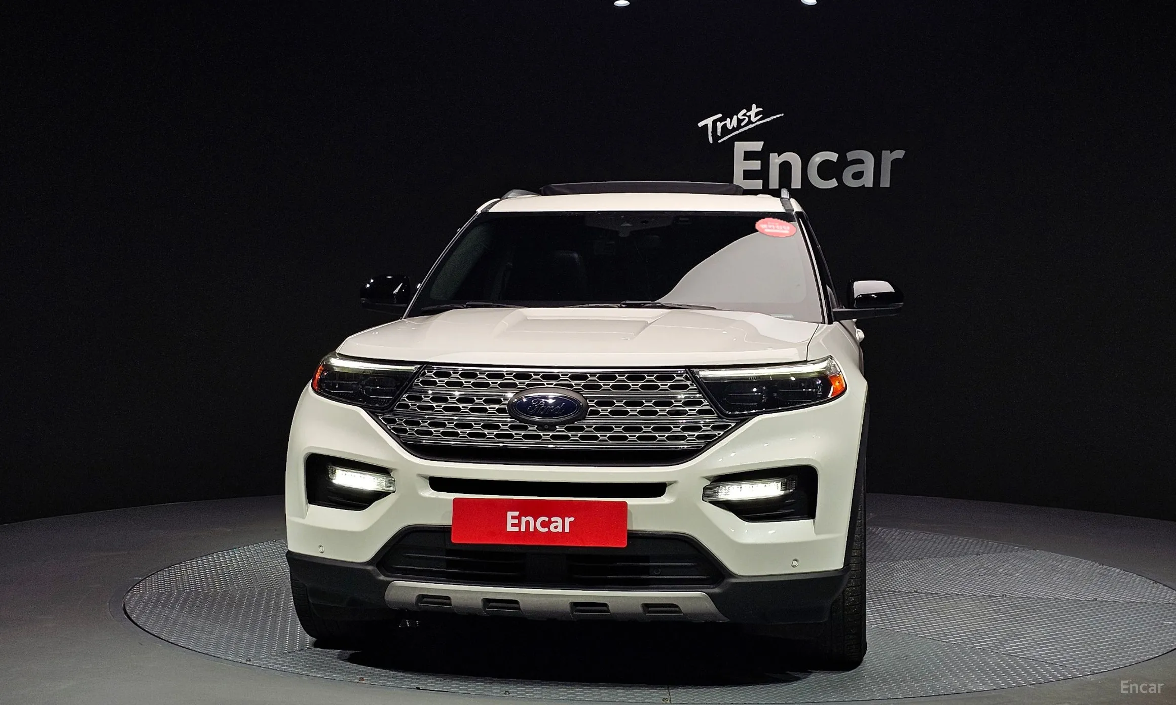 Ford Explorer 6th Generation превью 3