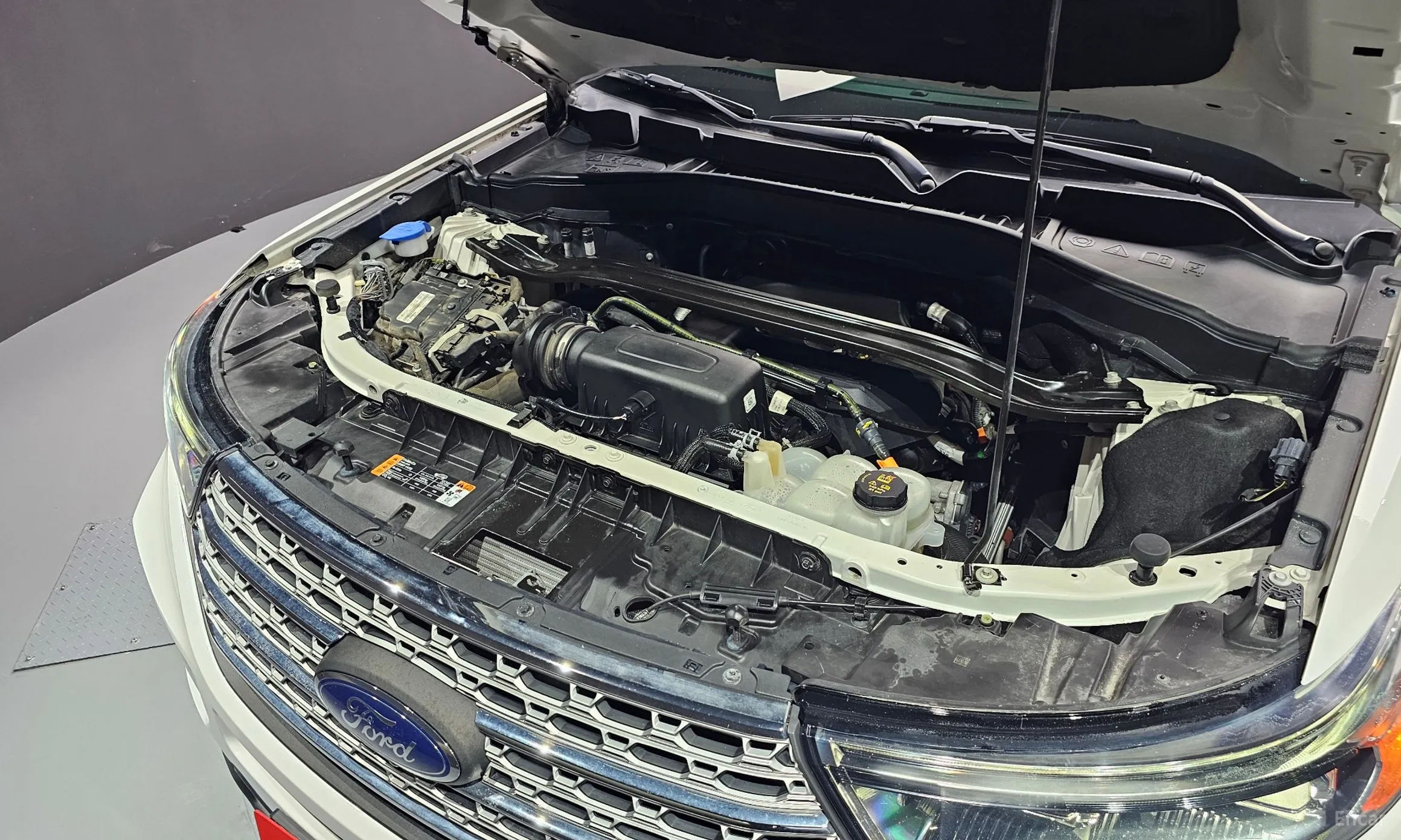 Ford Explorer 6th Generation превью 6