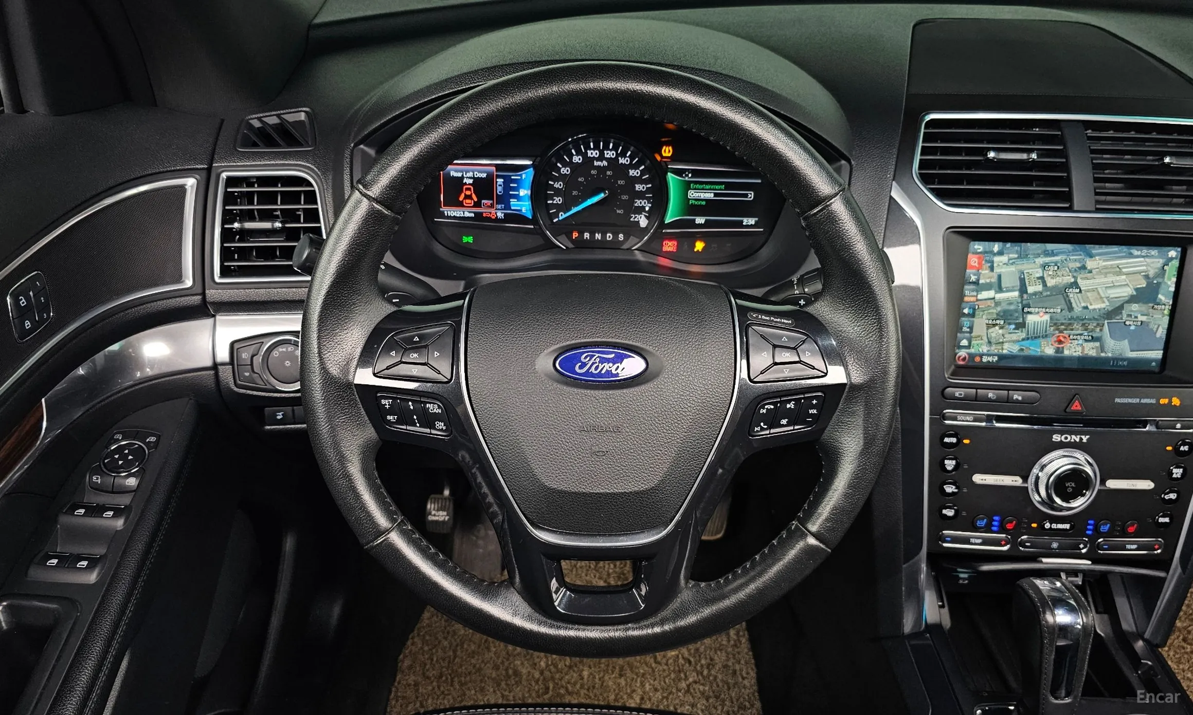 Ford Explorer превью 13