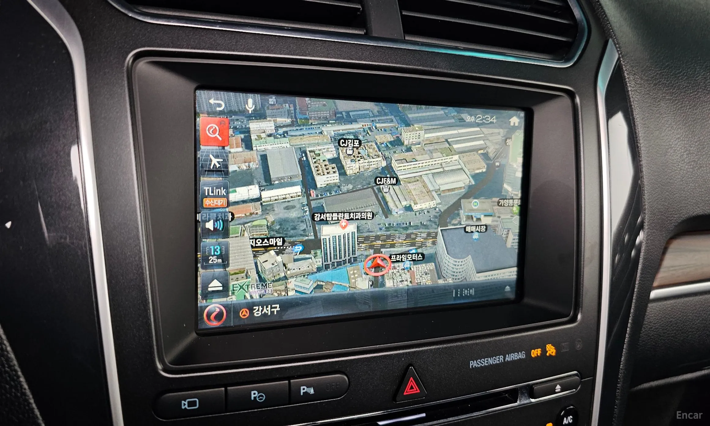 Ford Explorer превью 14