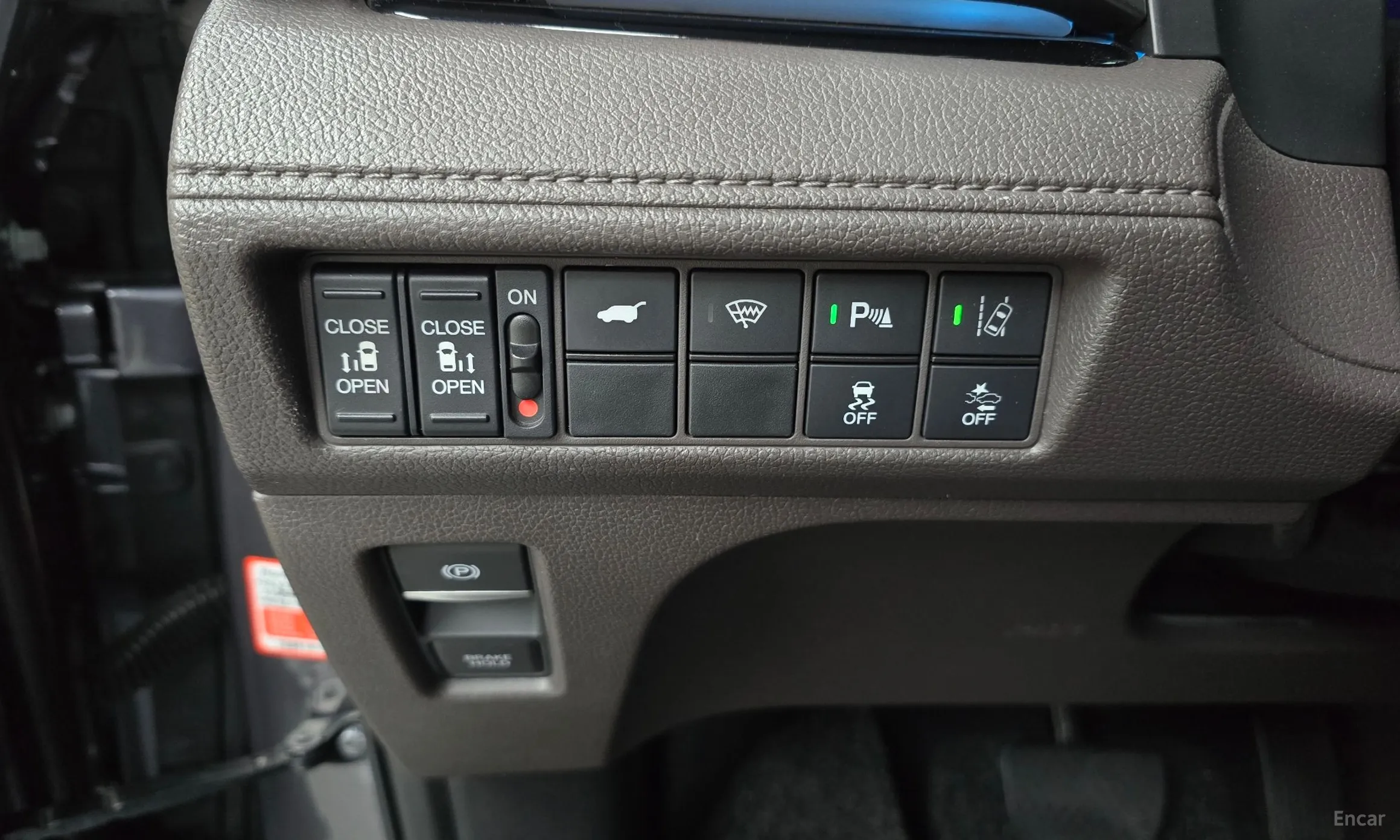 Honda Odyssey превью 17