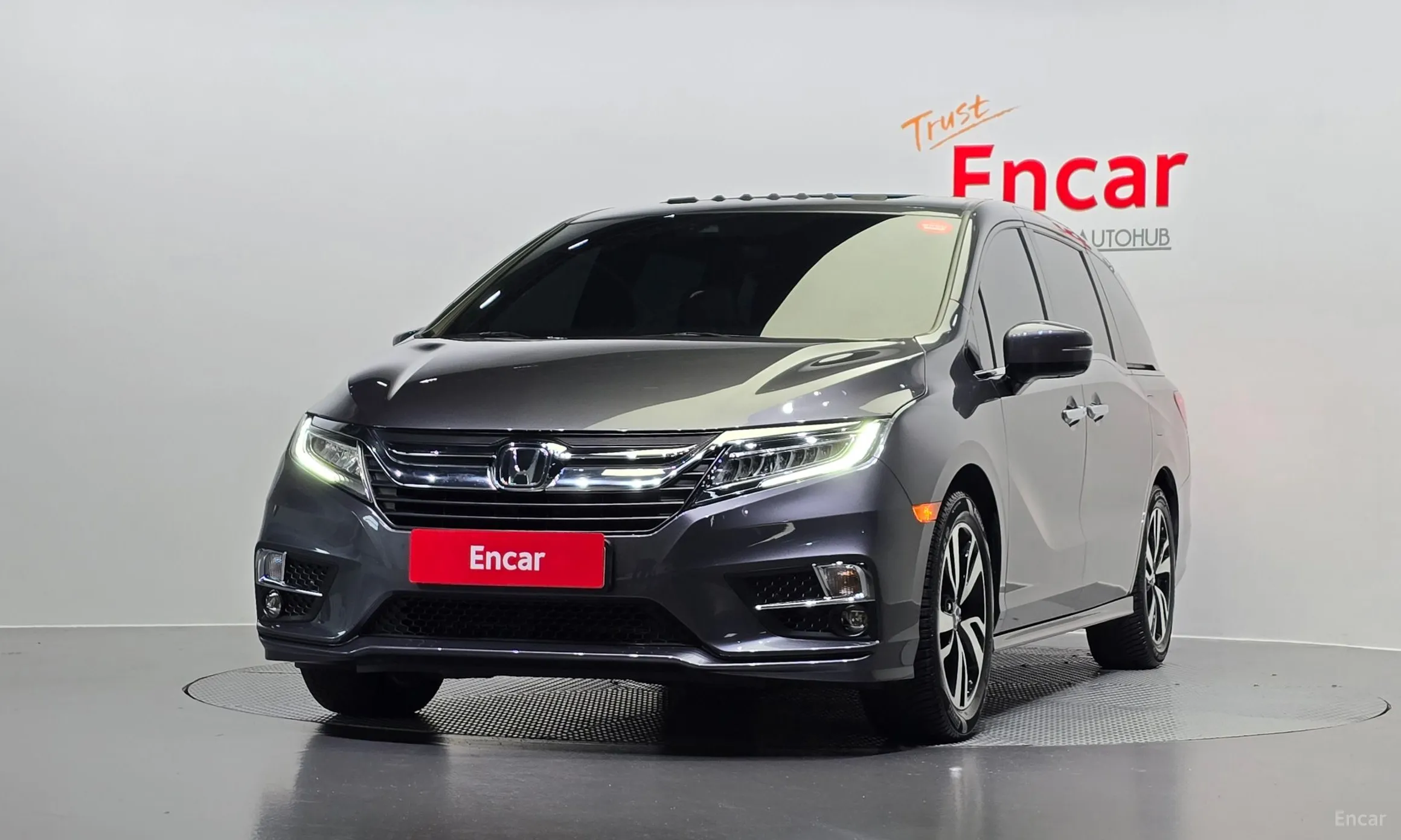 Honda Odyssey превью 3