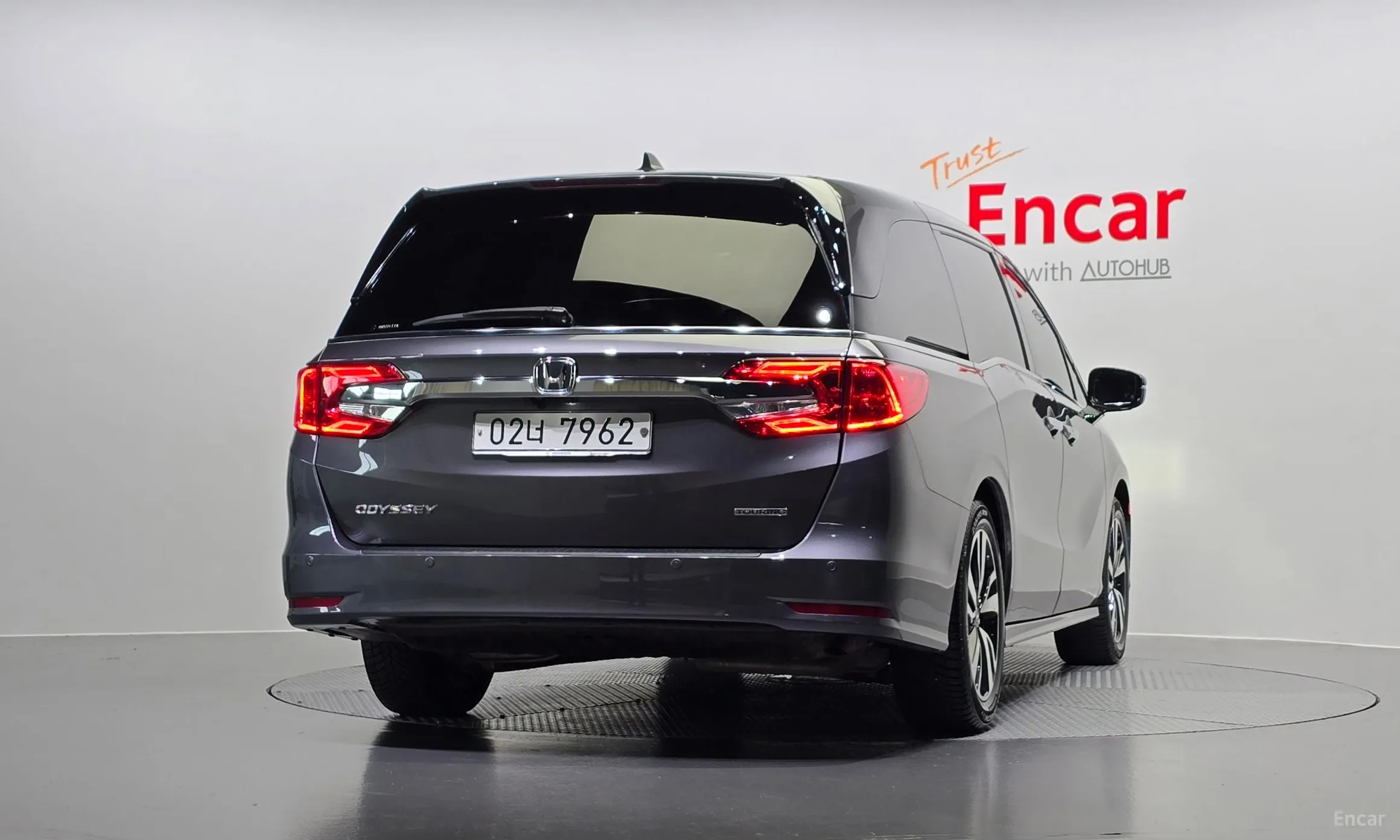 Honda Odyssey превью 4