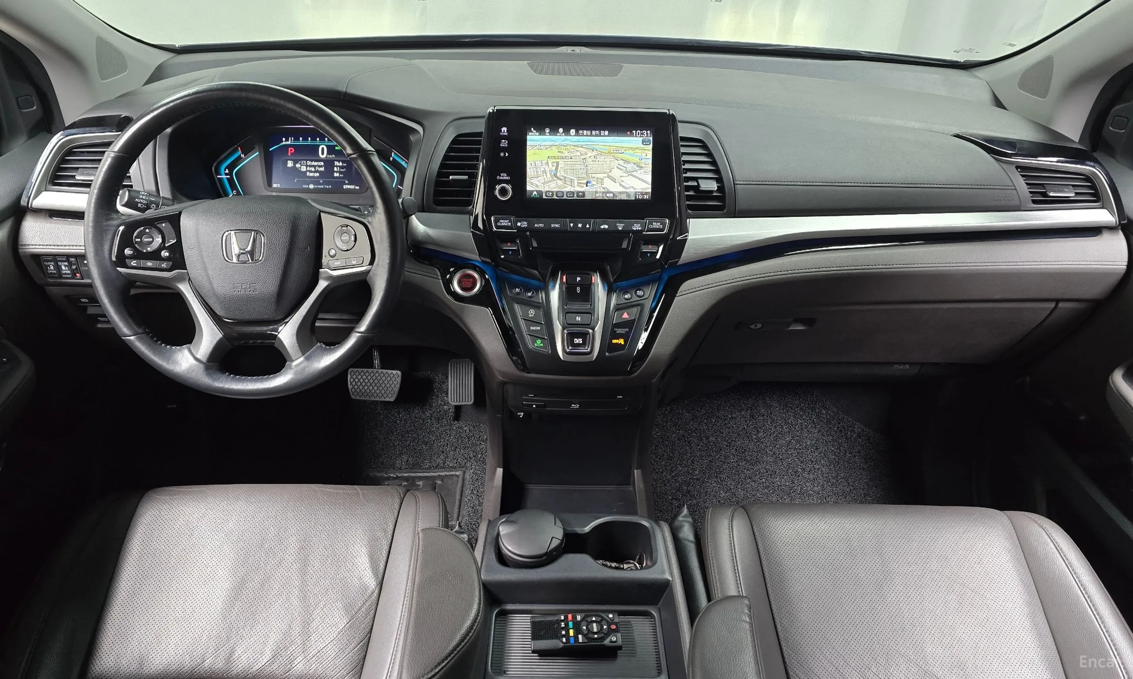 Honda Odyssey превью 7