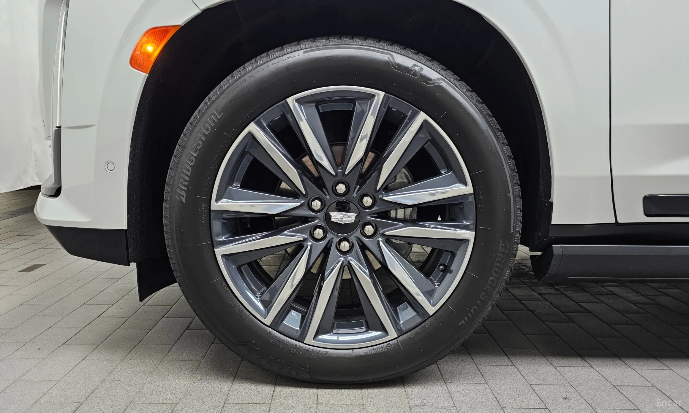 Cadillac Escalade 5th Generation превью 5