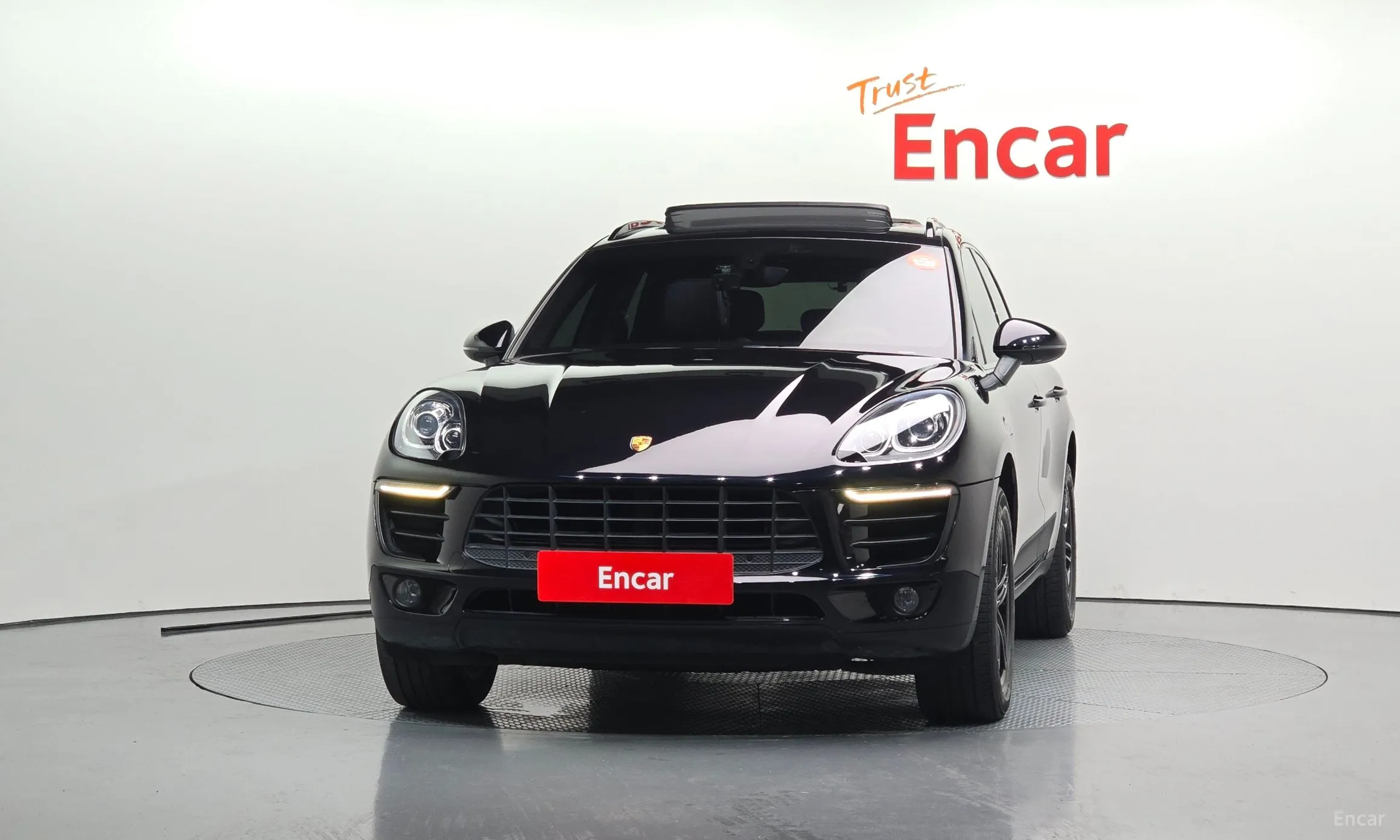 Porsche Macan превью 3