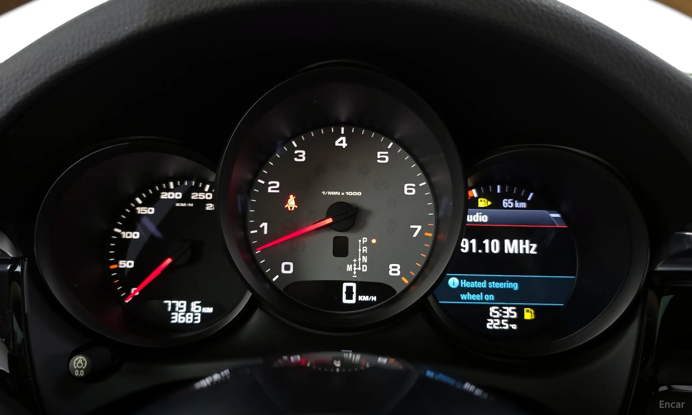 Porsche Macan превью 8