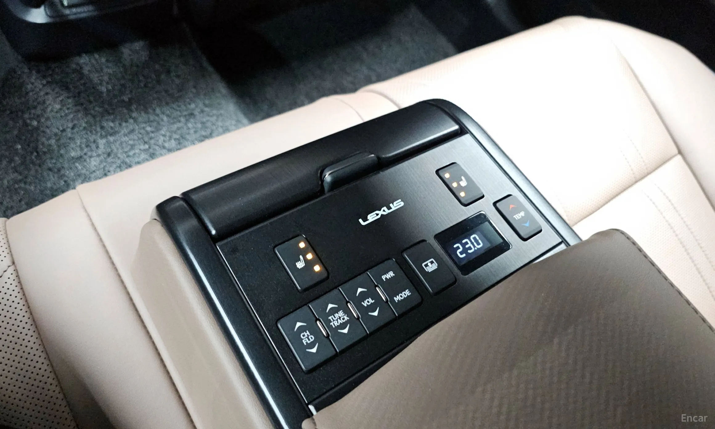 Lexus ES300h 7th Generation превью 19