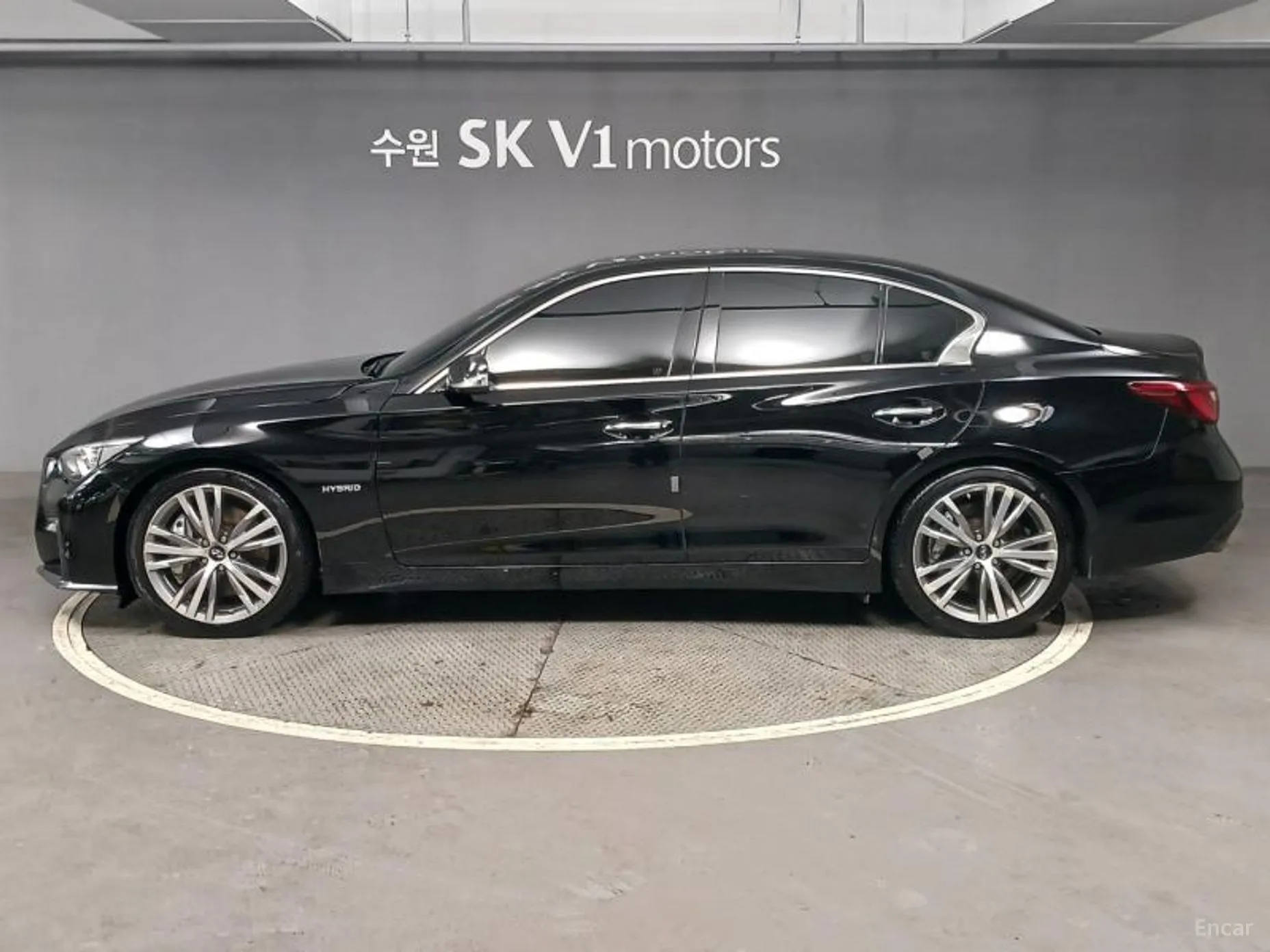 Infiniti Q50 превью 3