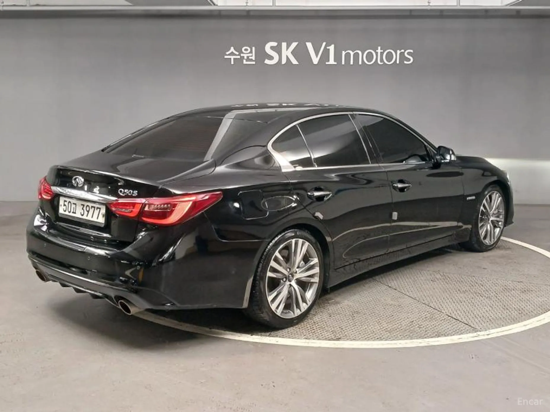 Infiniti Q50 превью 4