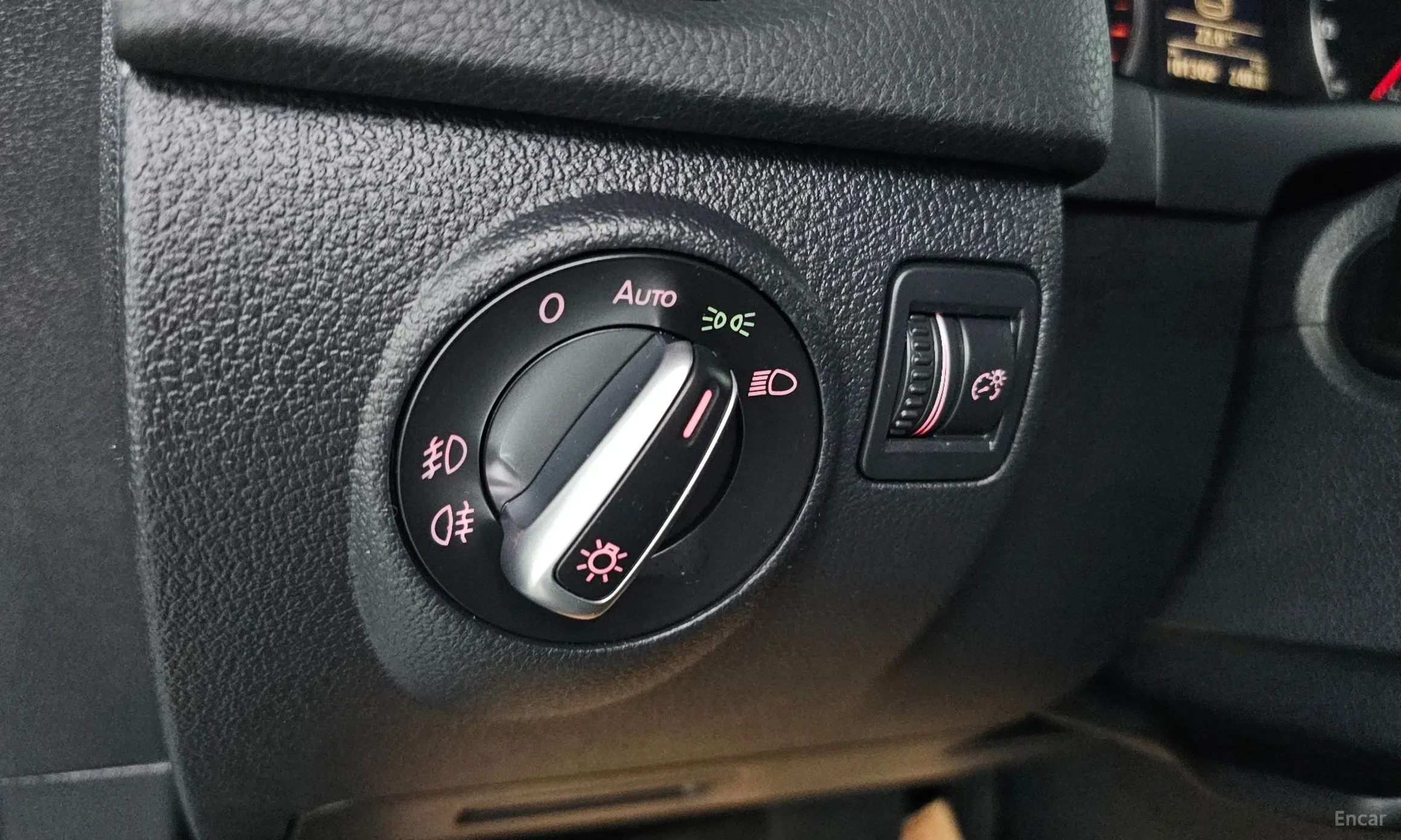 Volkswagen New Tiguan превью 15