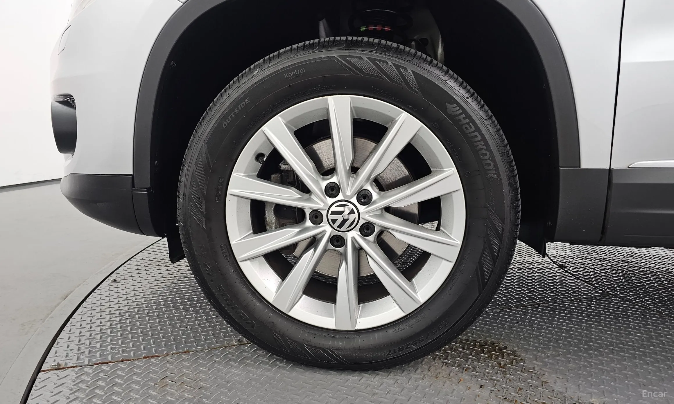 Volkswagen New Tiguan превью 5