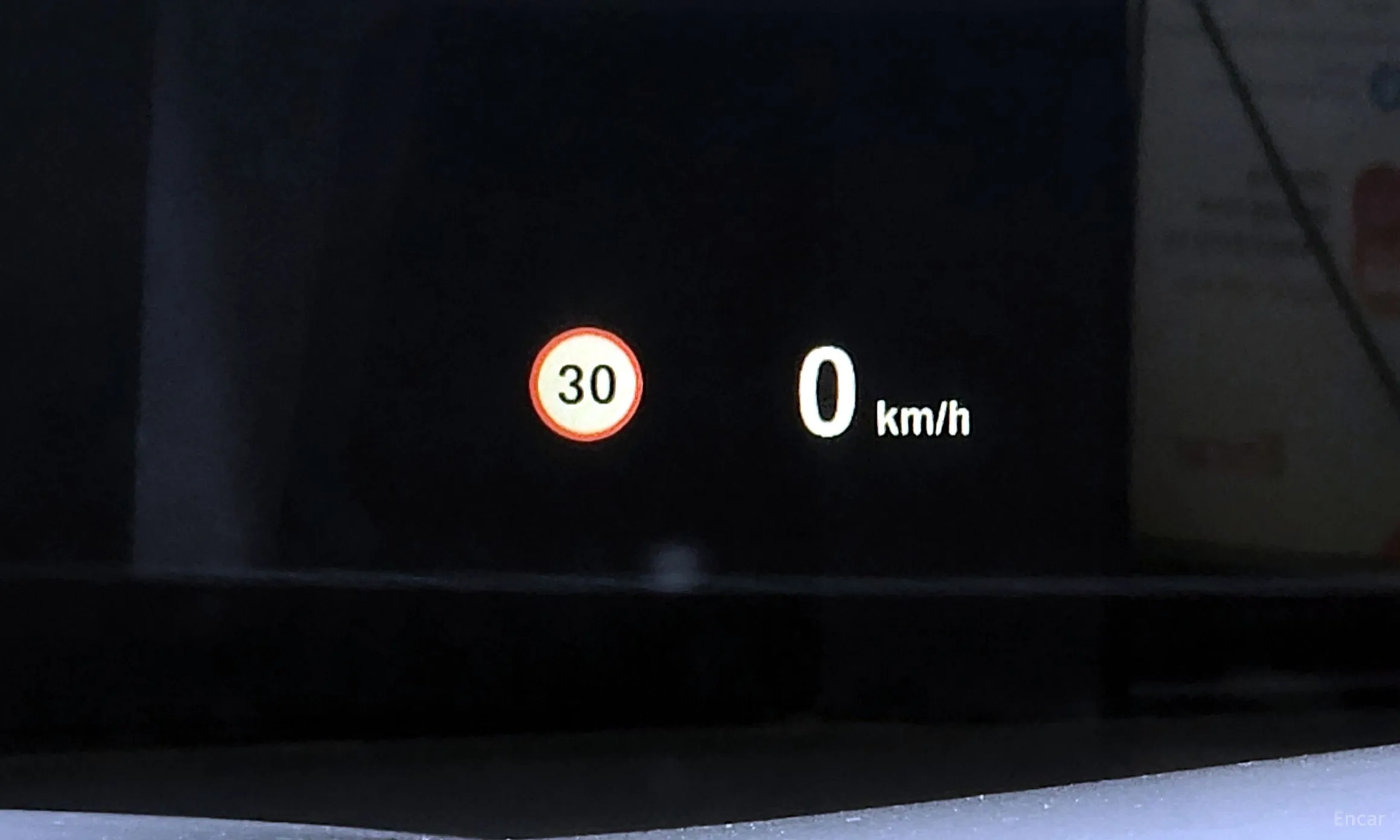 BMW 5 Series (F10) превью 13