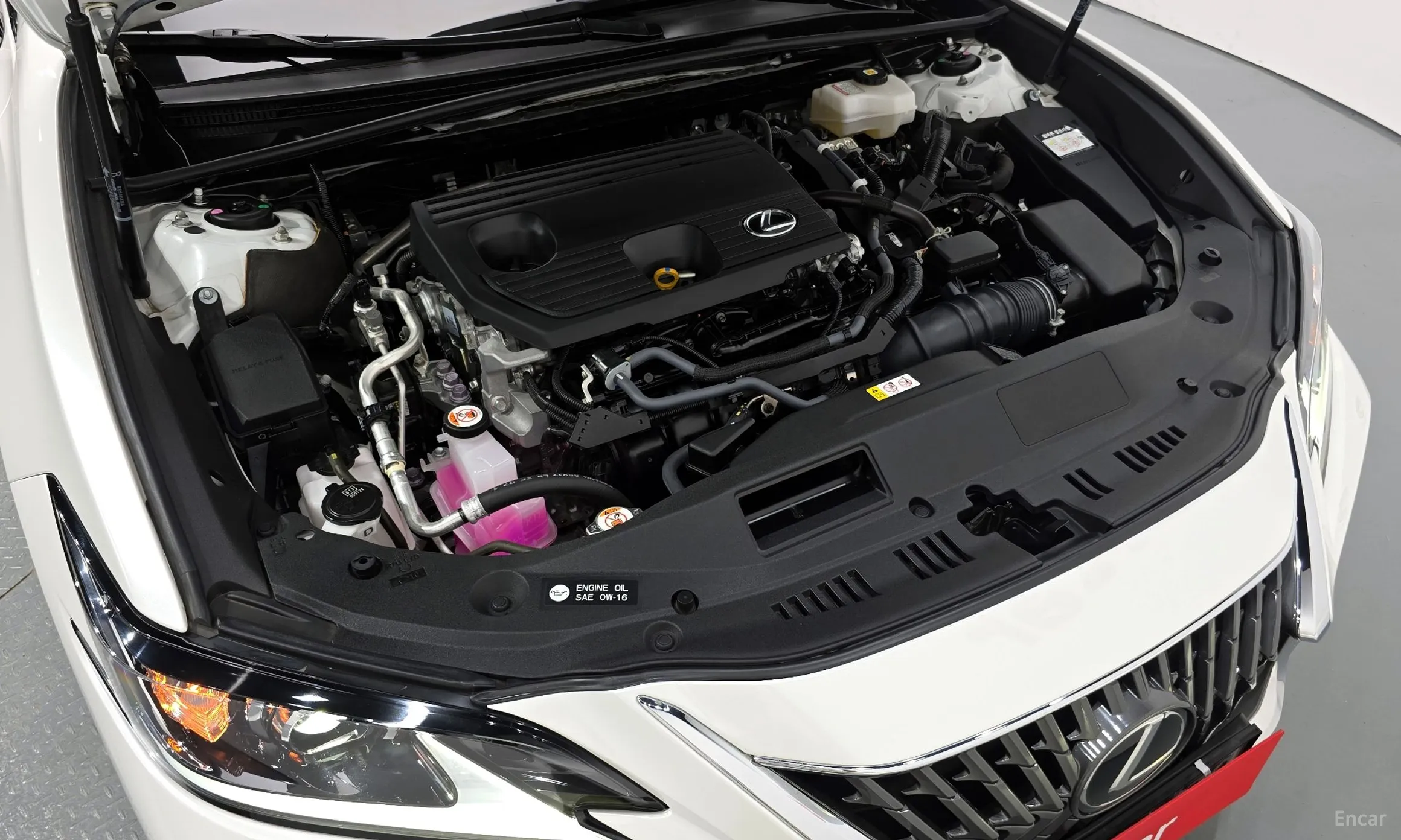 Lexus ES300h 7th Generation превью 6