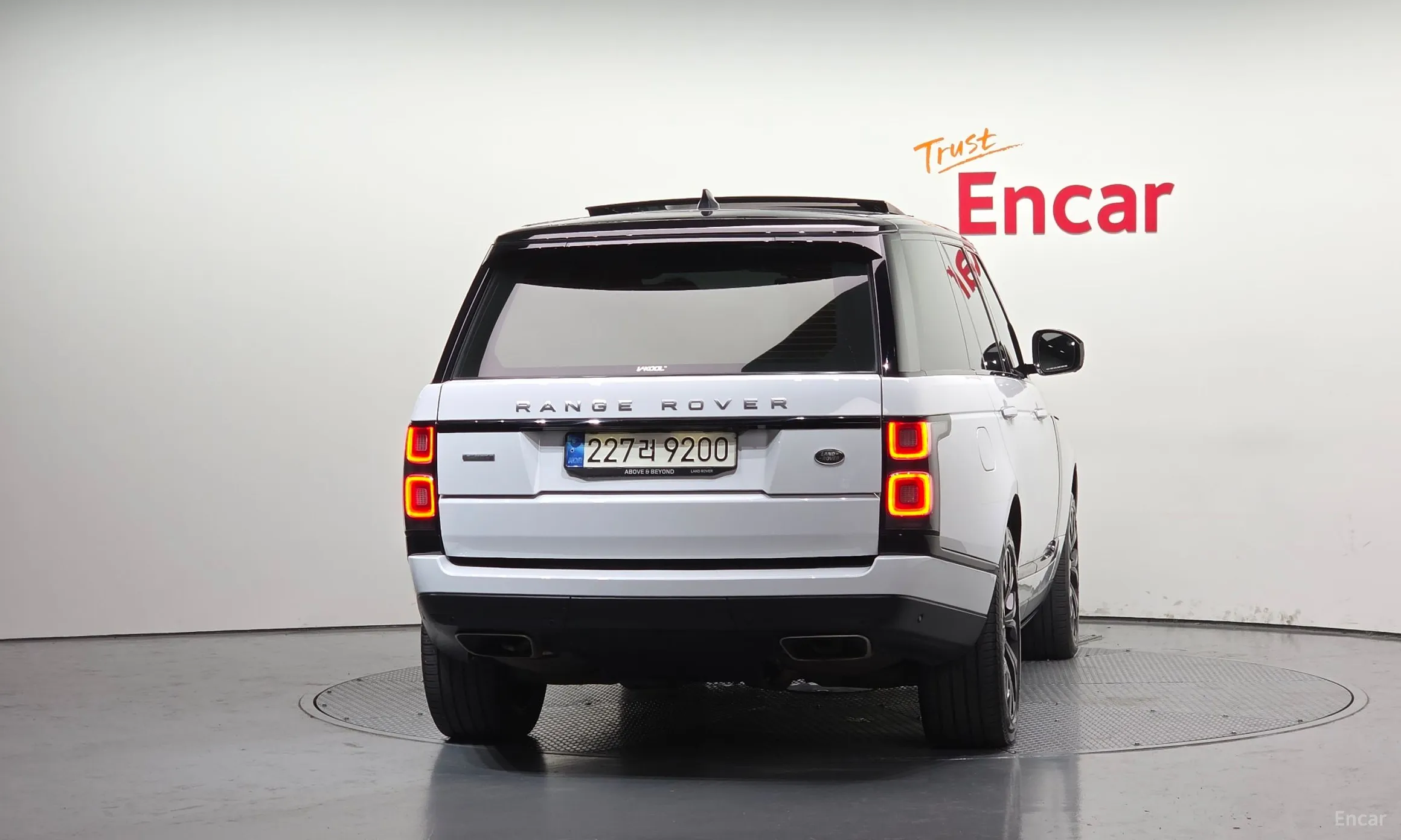 Land Rover Range Rover 4th Generation превью 4