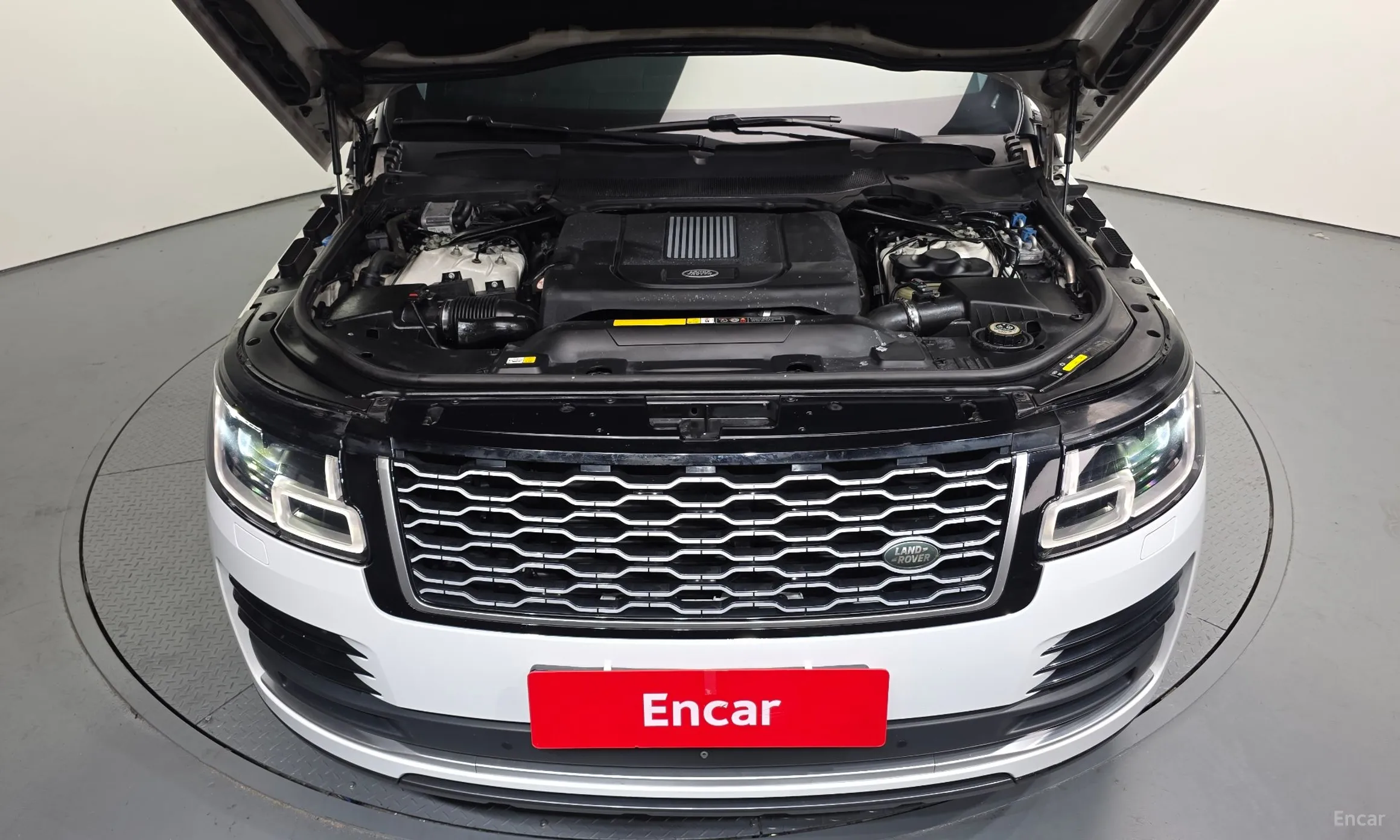Land Rover Range Rover 4th Generation превью 6