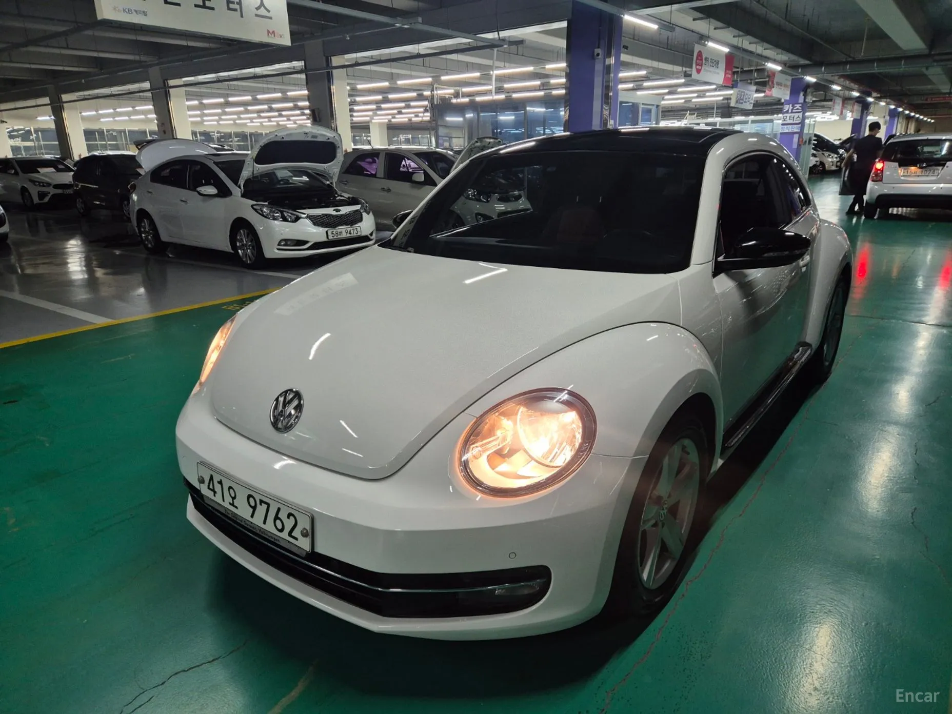 Volkswagen The Beetle превью 3