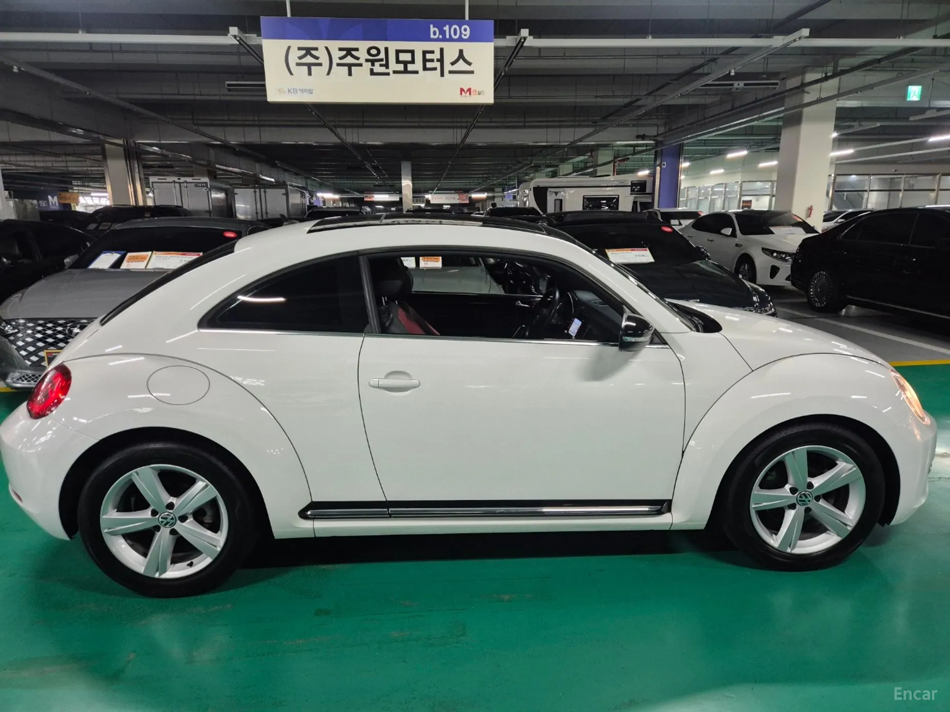 Volkswagen The Beetle превью 8