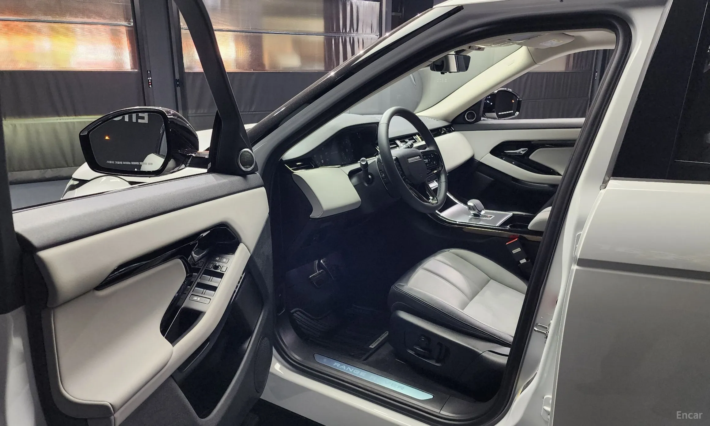 Land Rover Range Rover Evoque 2nd Generation превью 10