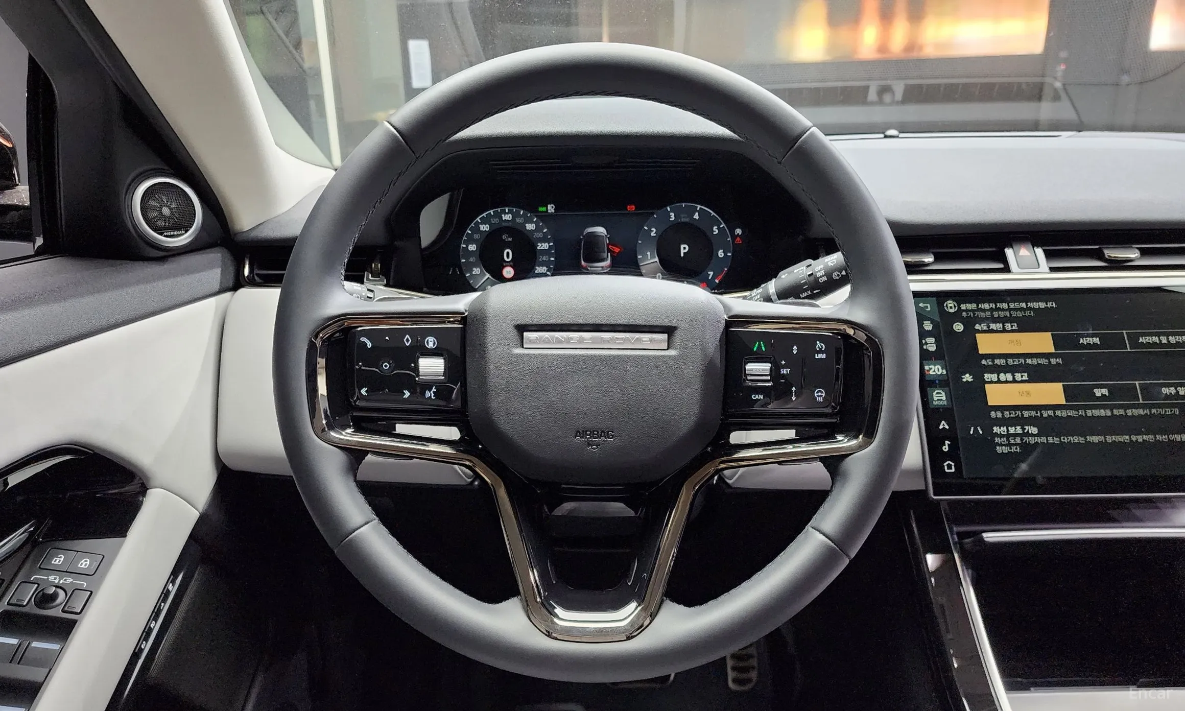 Land Rover Range Rover Evoque 2nd Generation превью 13