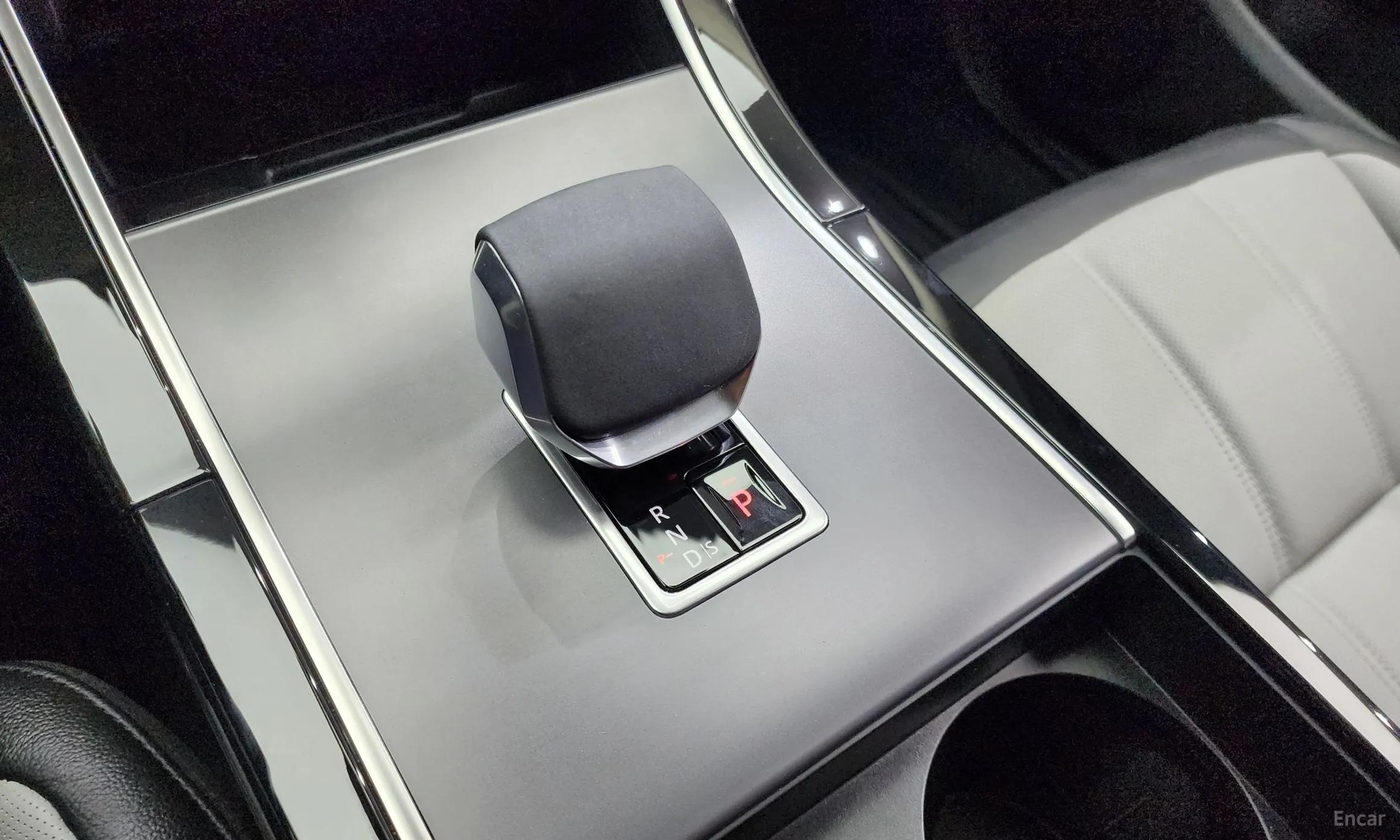 Land Rover Range Rover Evoque 2nd Generation превью 9