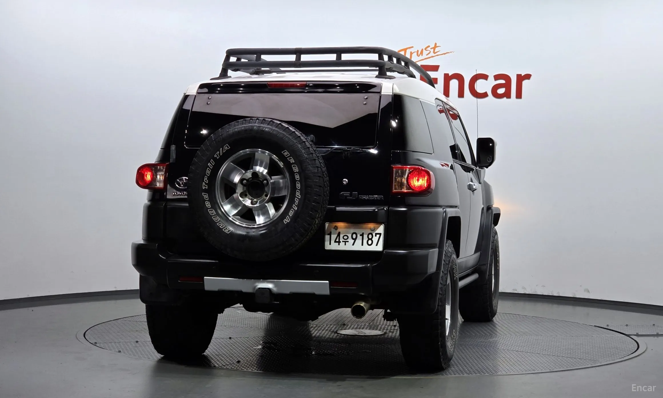Toyota FJ Cruiser превью 4