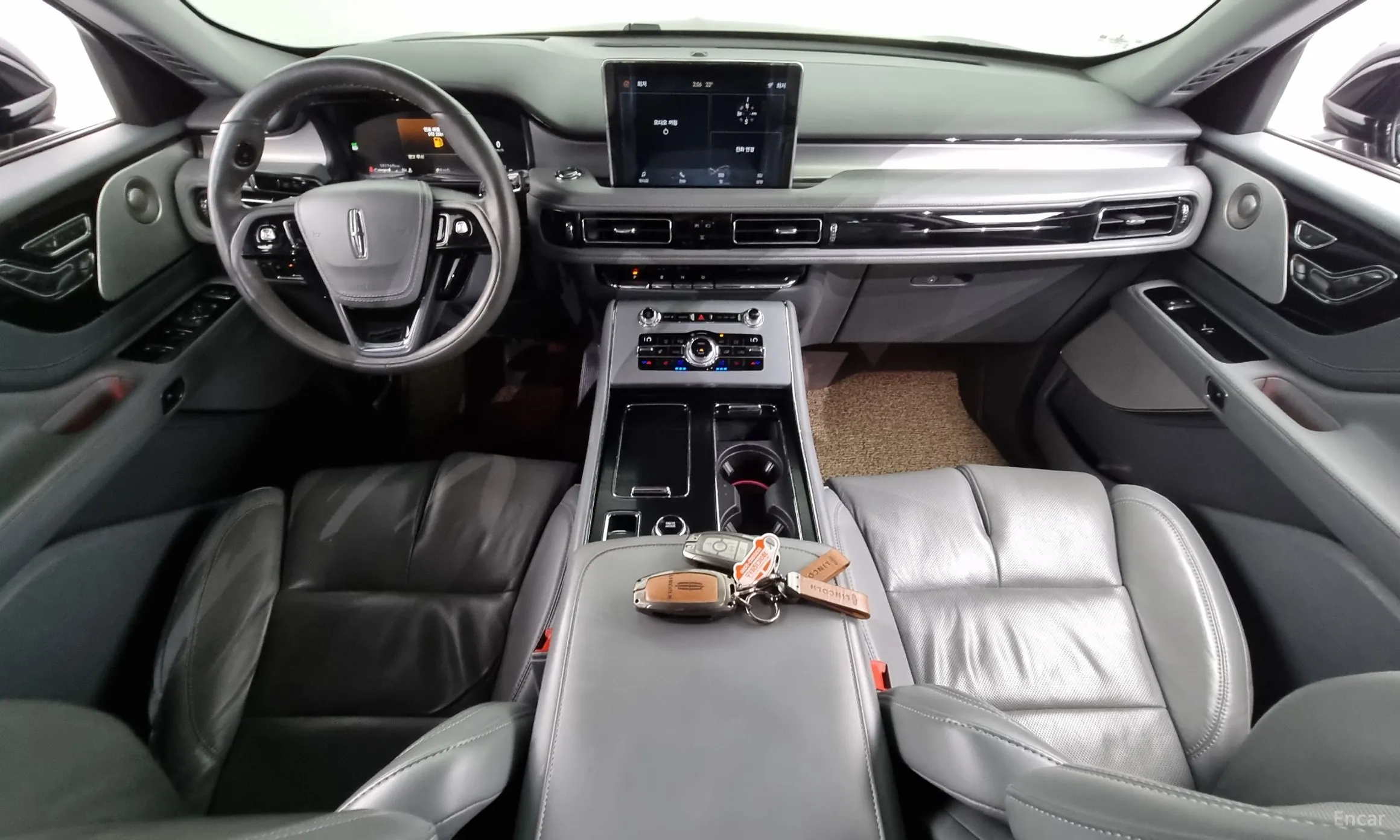 Lincoln Aviator 2nd Generation превью 7