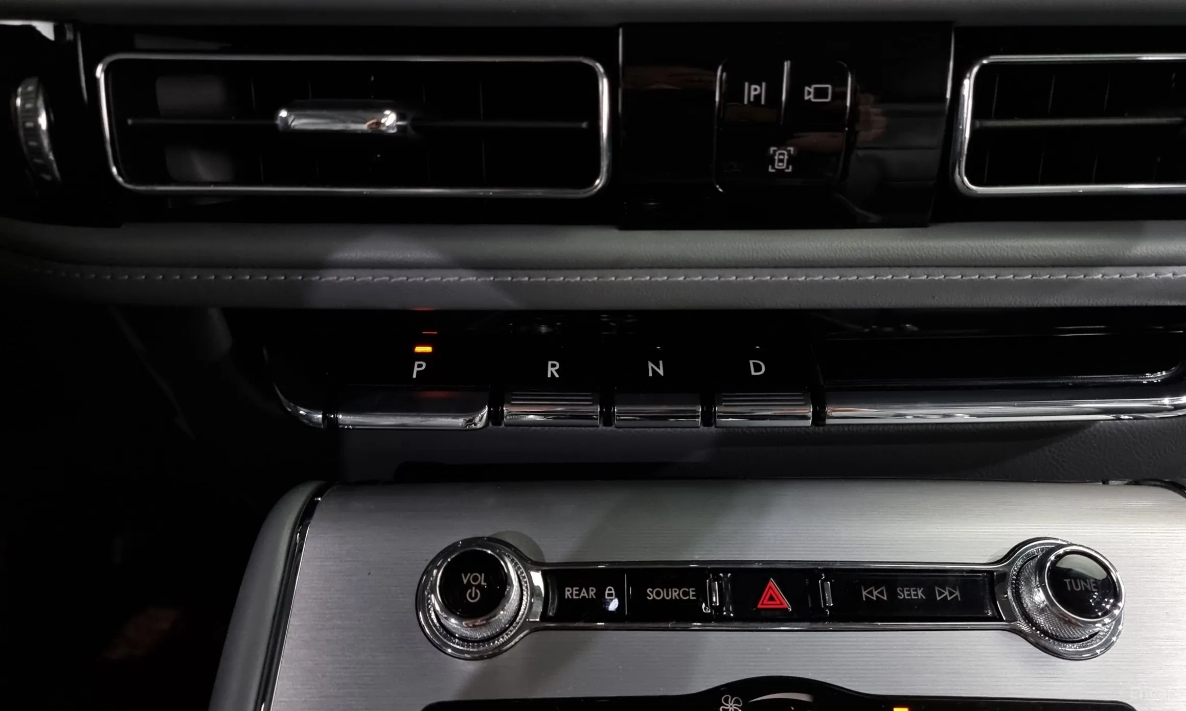Lincoln Aviator 2nd Generation превью 9
