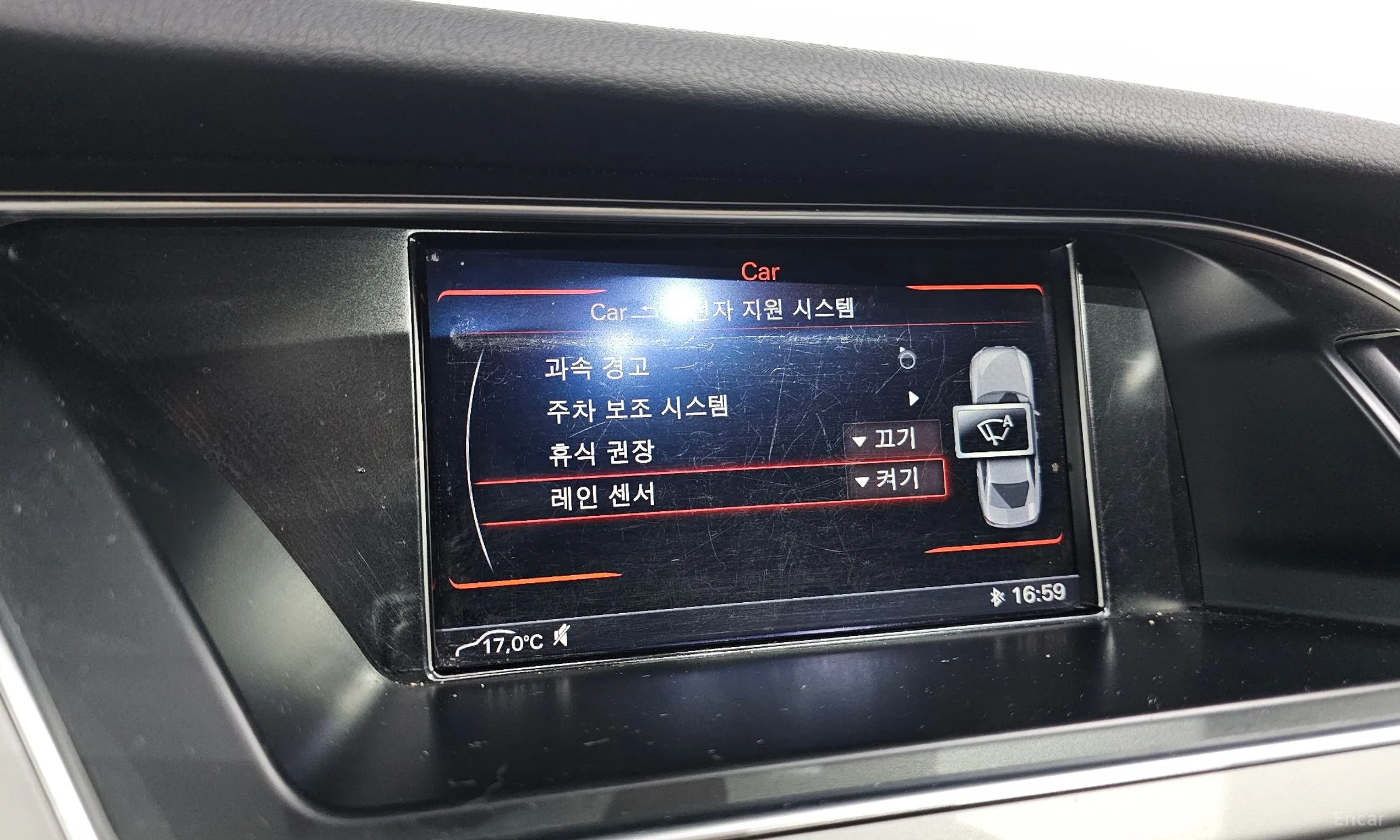 Audi New A4 превью 15