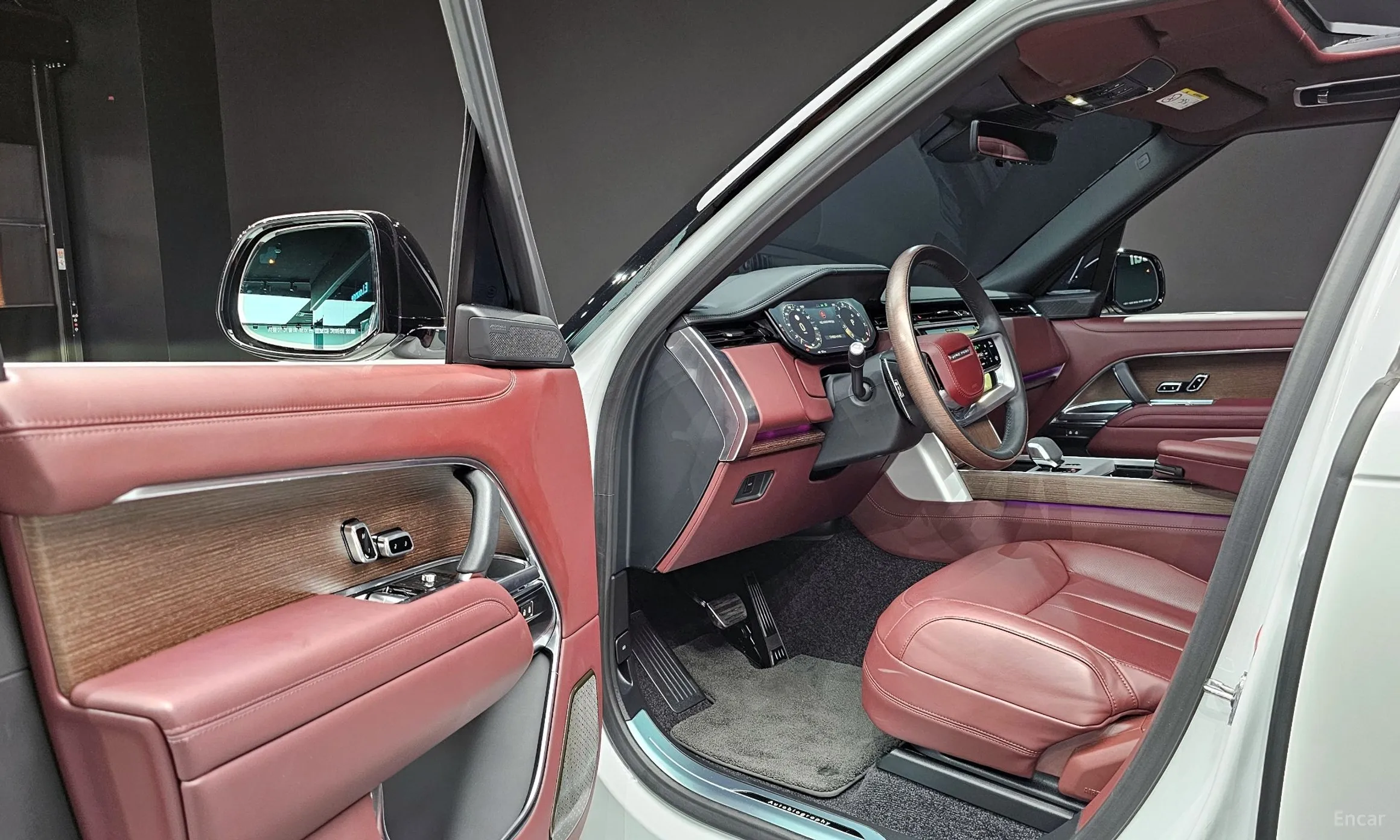 Land Rover Range Rover 5th Generation превью 11