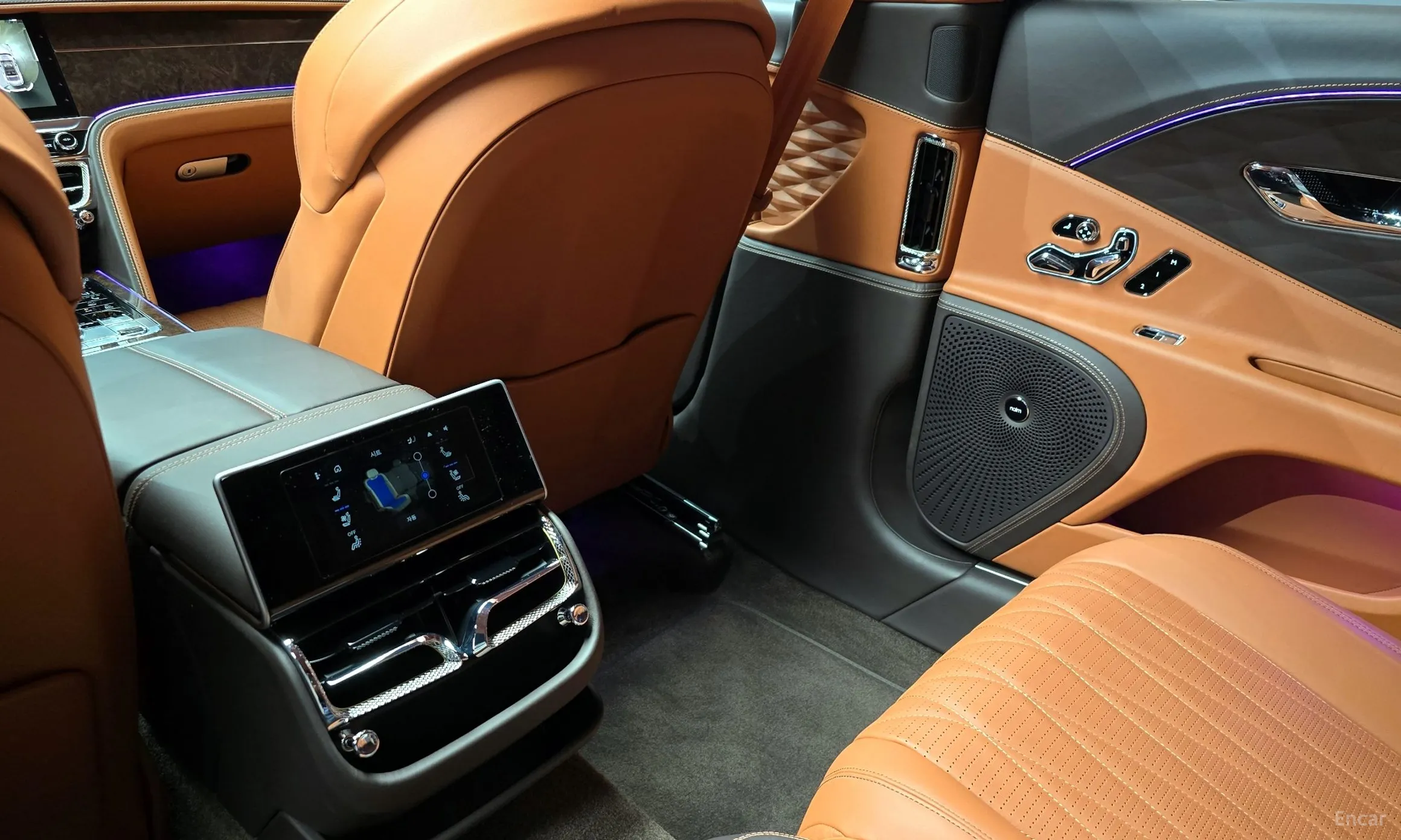 Bentley Flying Spur 3rd Generation превью 17